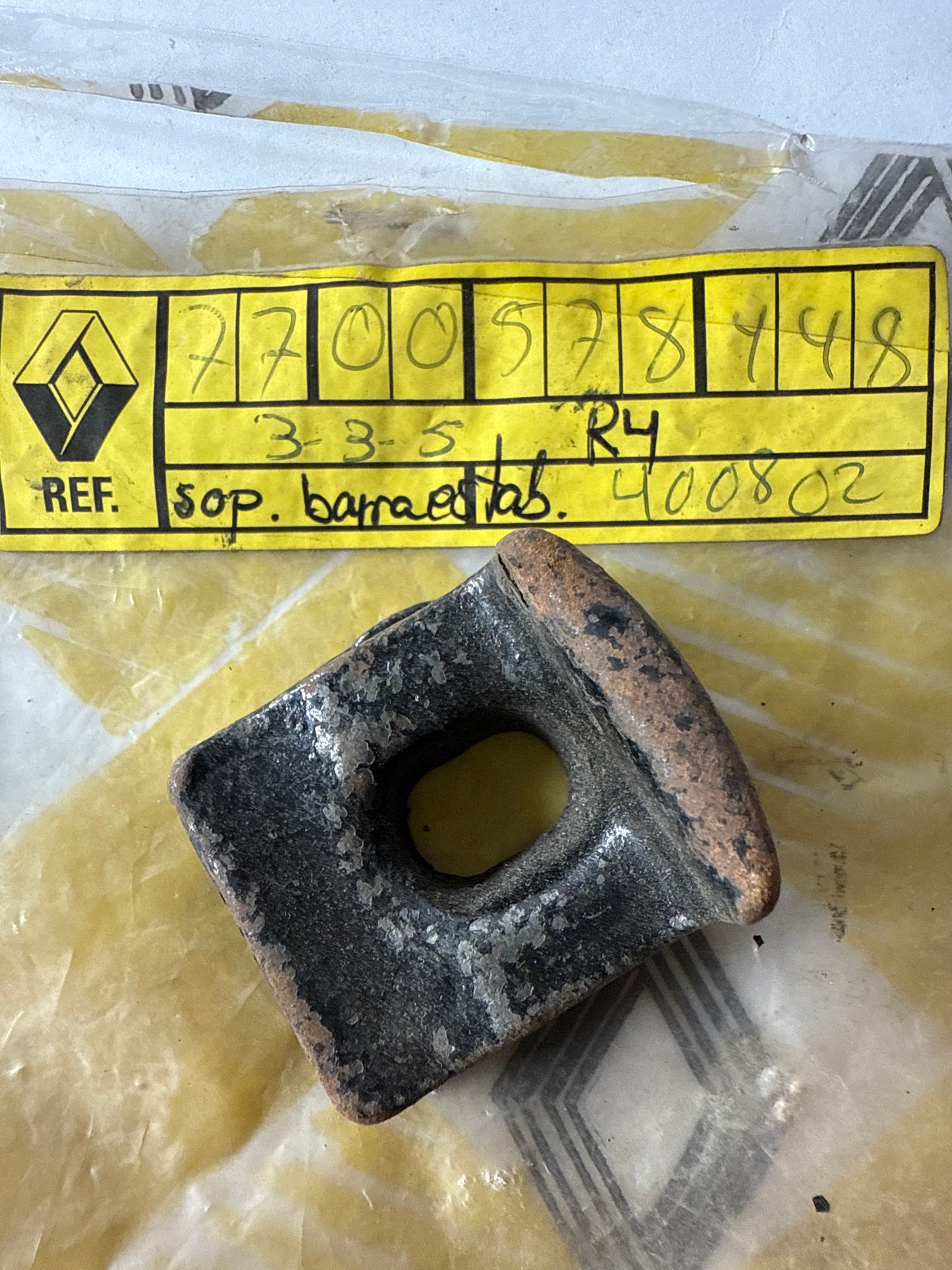 7700578448 - BRIDA FIJACION - Renault