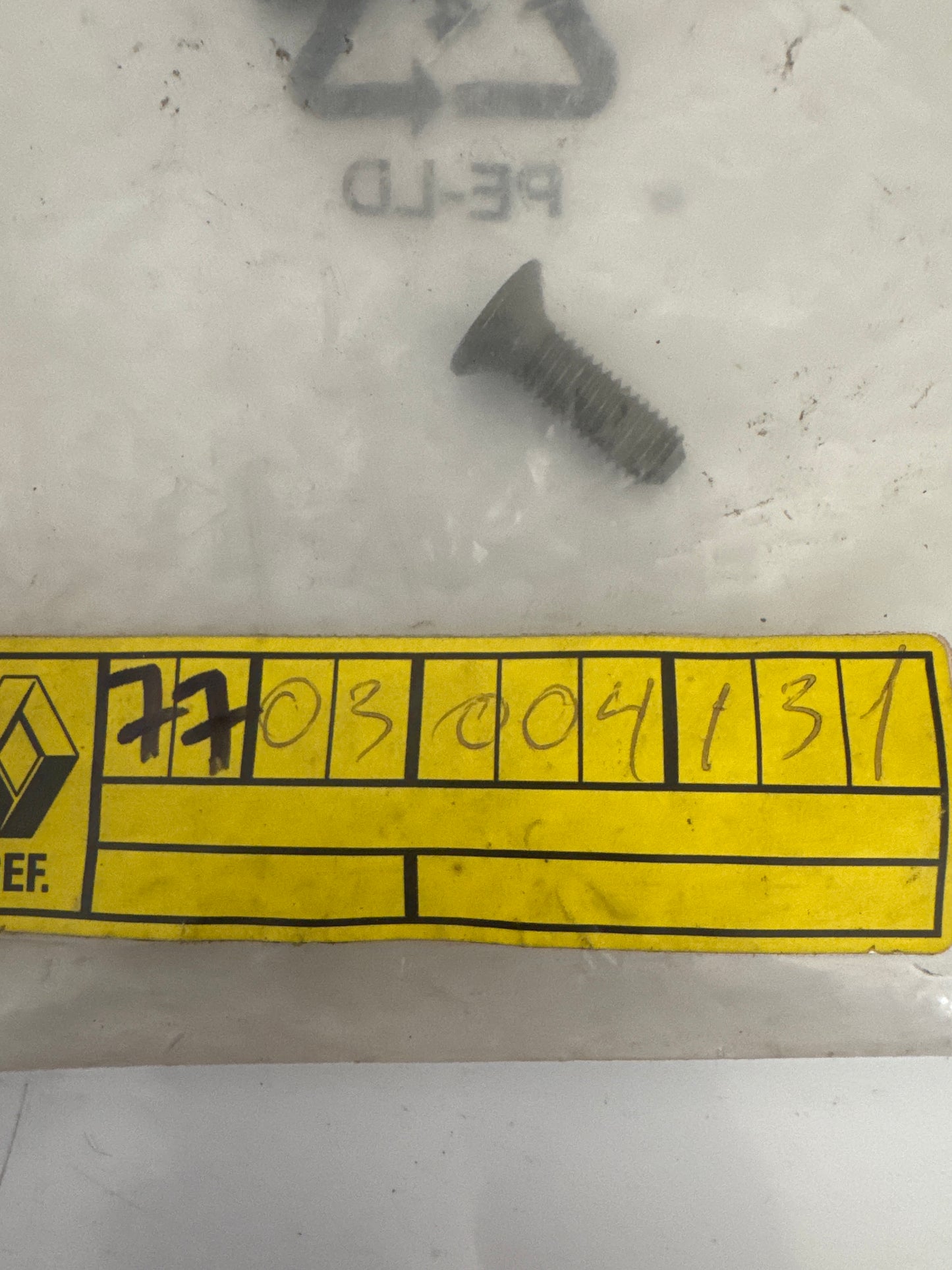 7703004131, TORNILLO, Renault