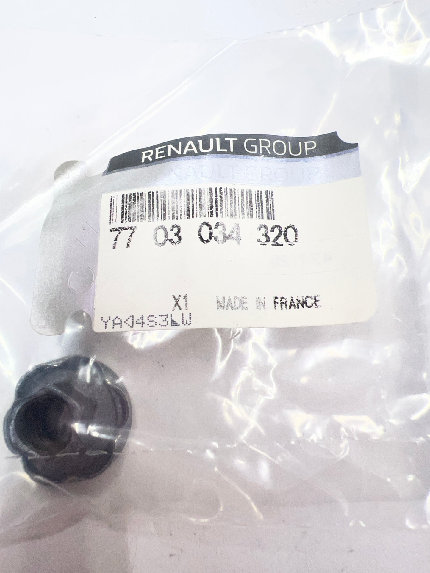 7703034320 TUERCA FIJA RENAULT
