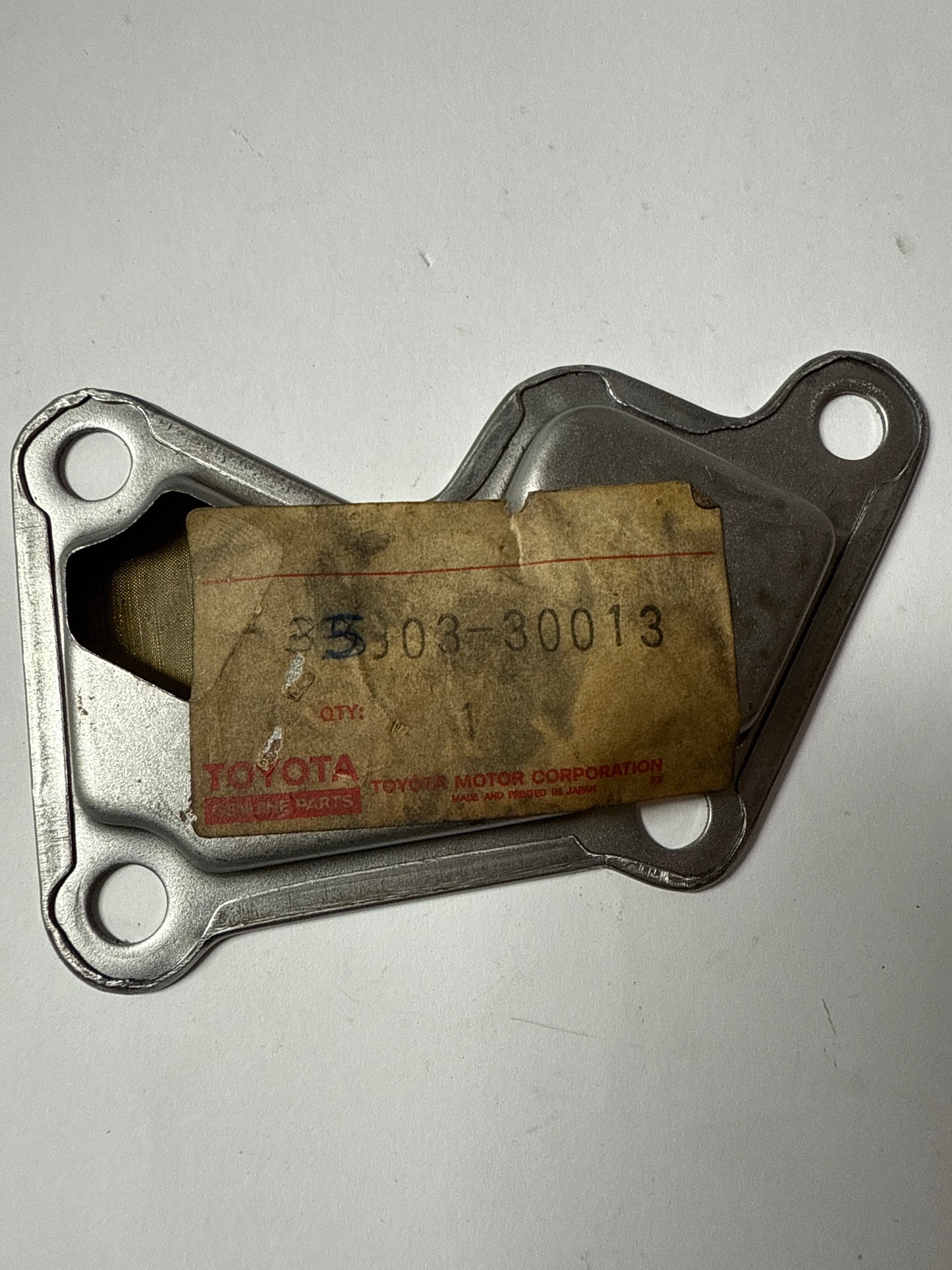 35303-30013 VALVE BODY & OIL STRAINER (ATM), toyota
