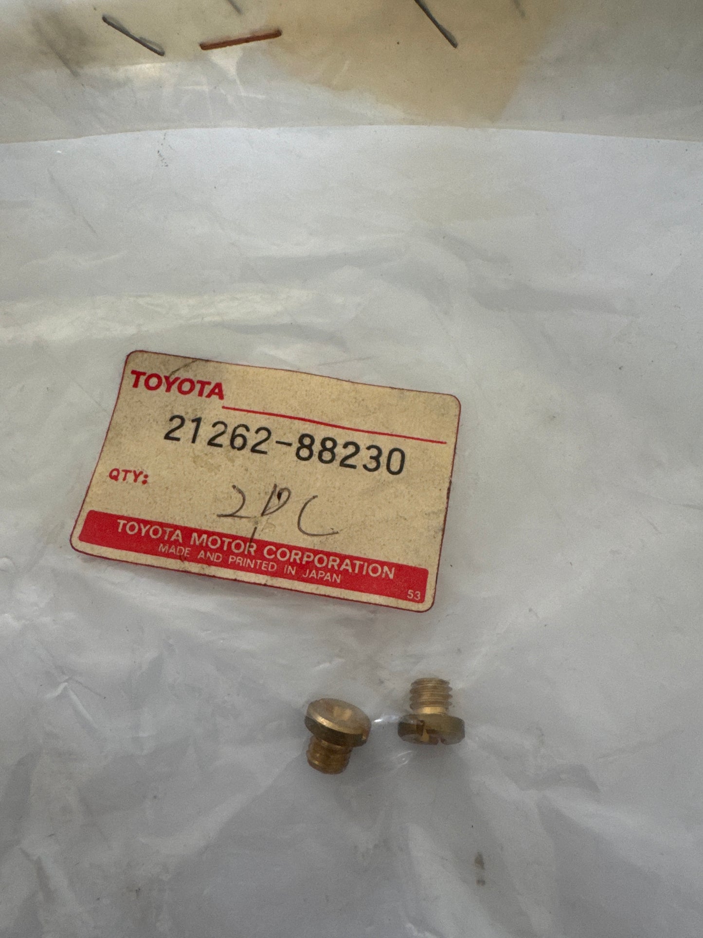 21262-88230 CARBURETOR, toyota