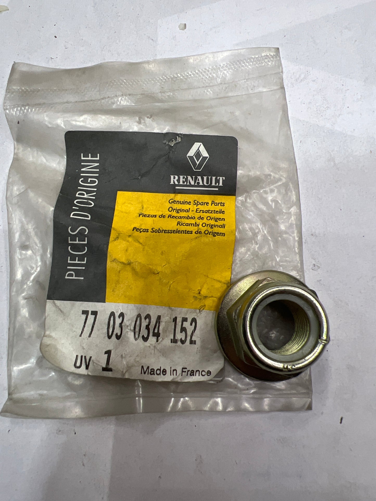 7703034152 TUERCA M14X150STO RENAULT