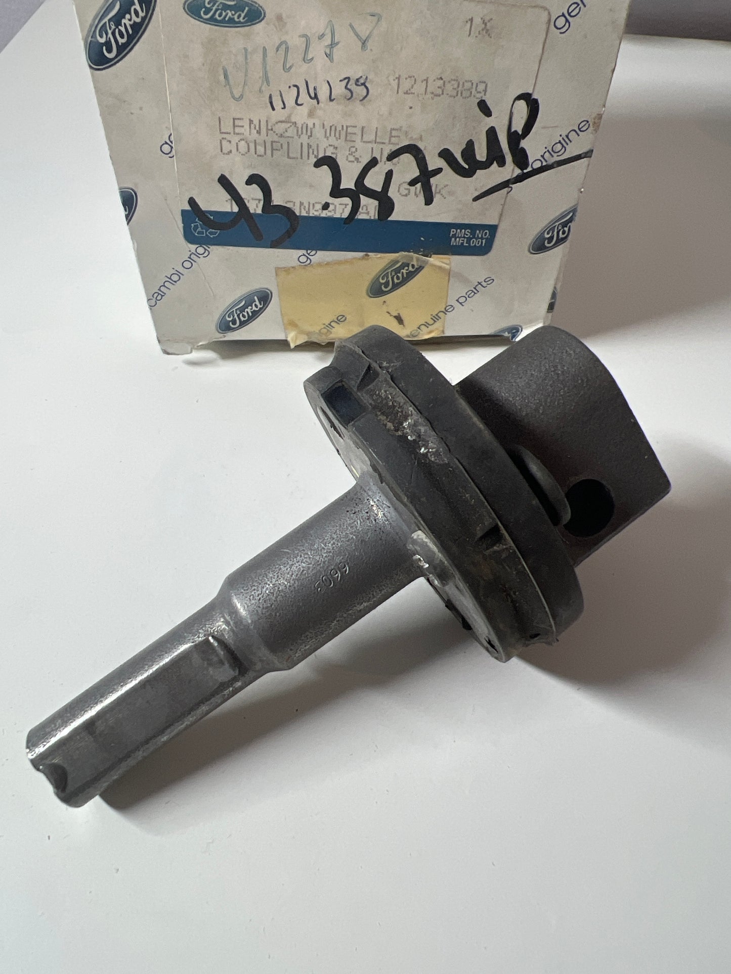 1213389, EJE INTERMEDIO/COLUMNA DE DIRECCIÓN, Ford