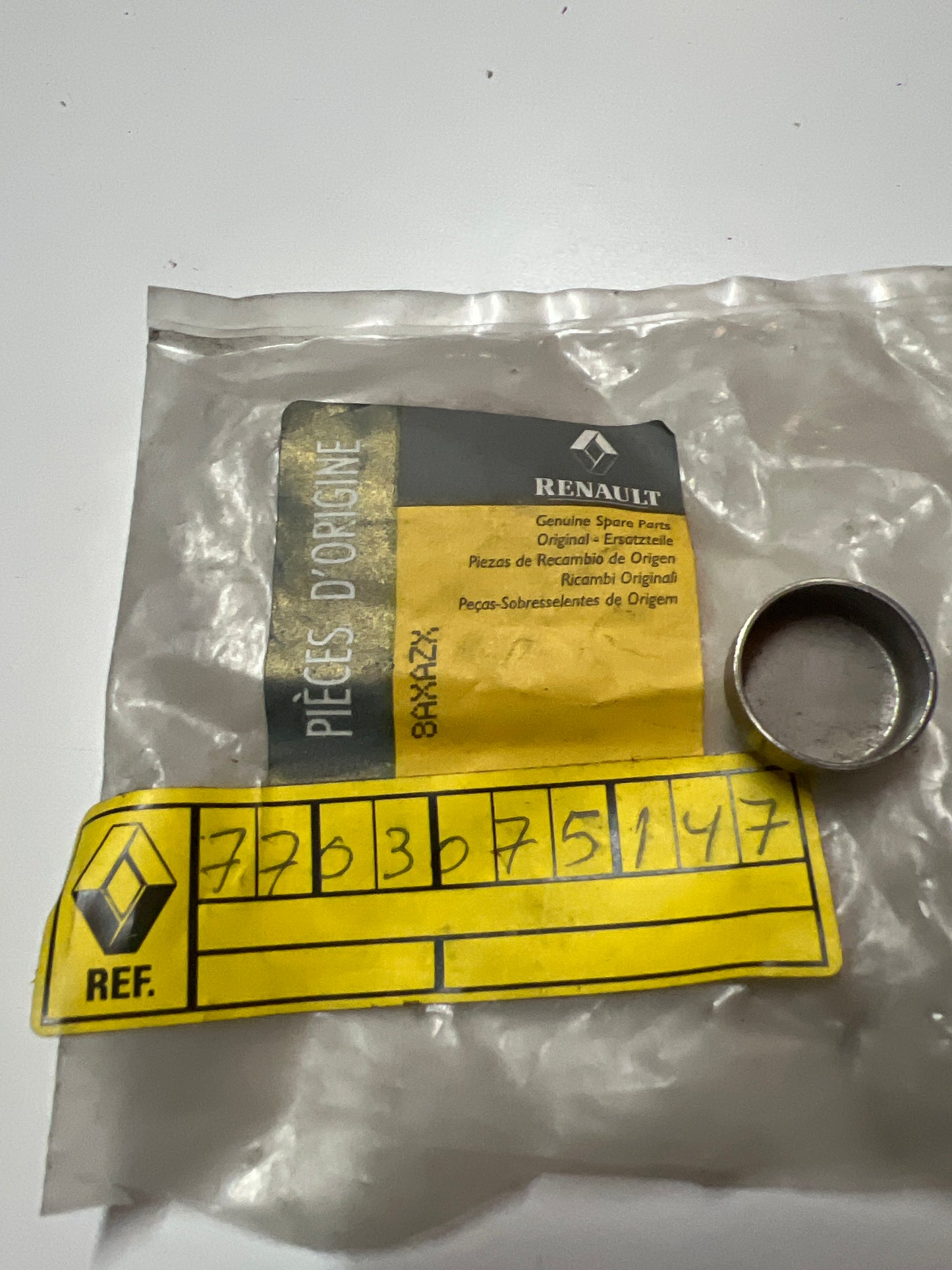 7703075147 Renault TAPON CULATA