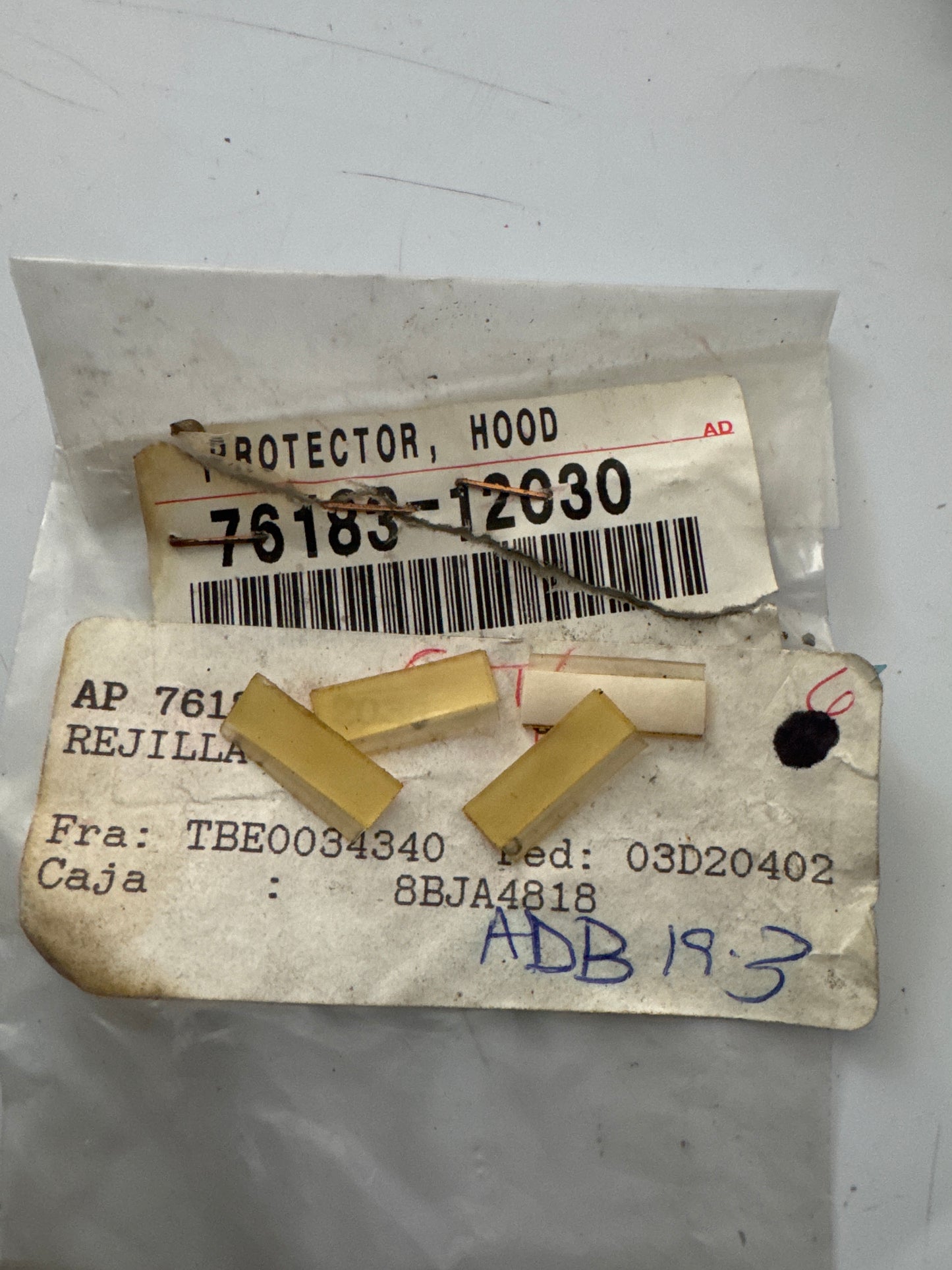 76183-12030, 76183-12030 HOOD & FRONT FENDER, toyota, Toyota - Lexus