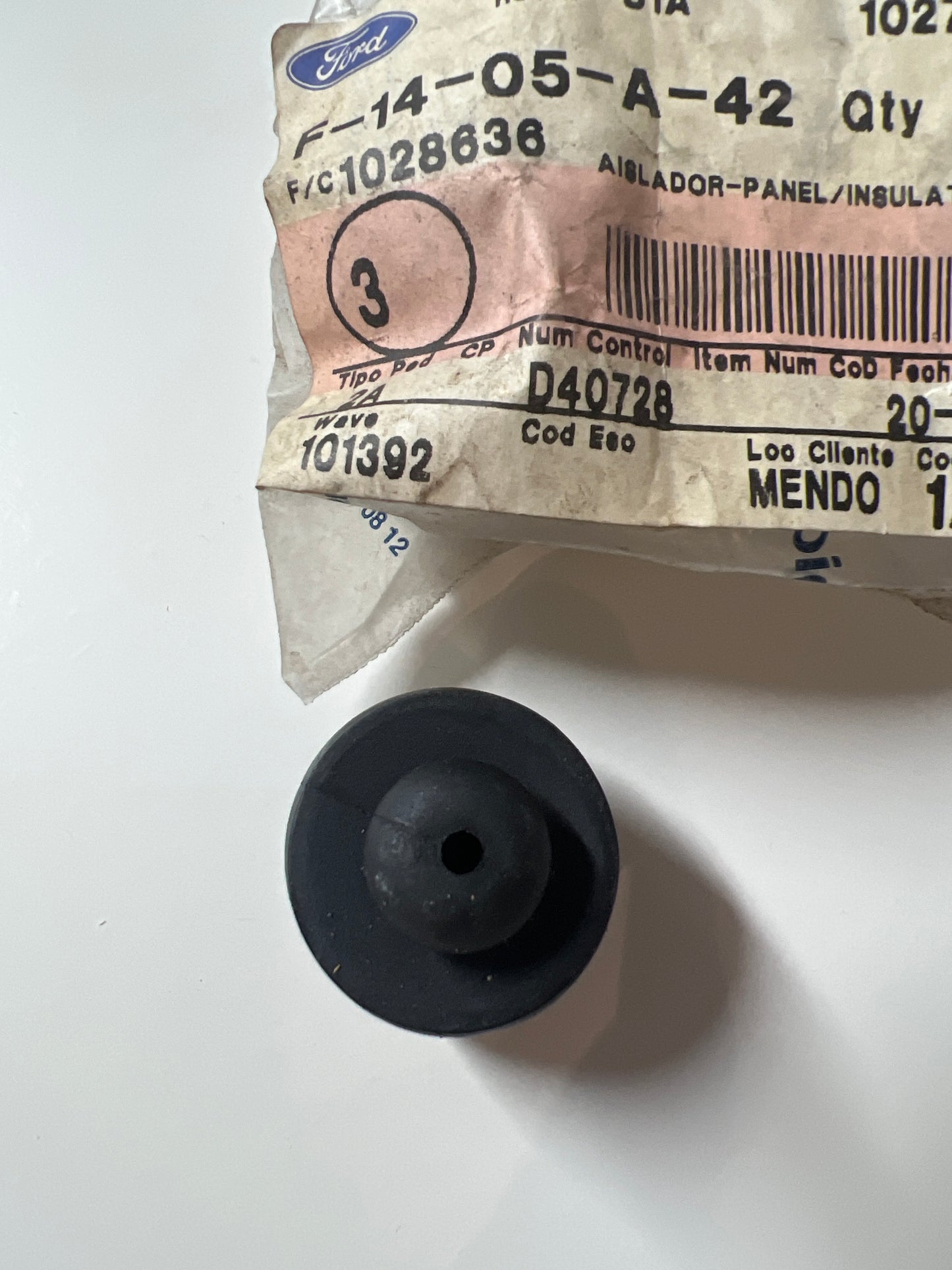 1028636, AISLADOR - PANEL REVE, Ford