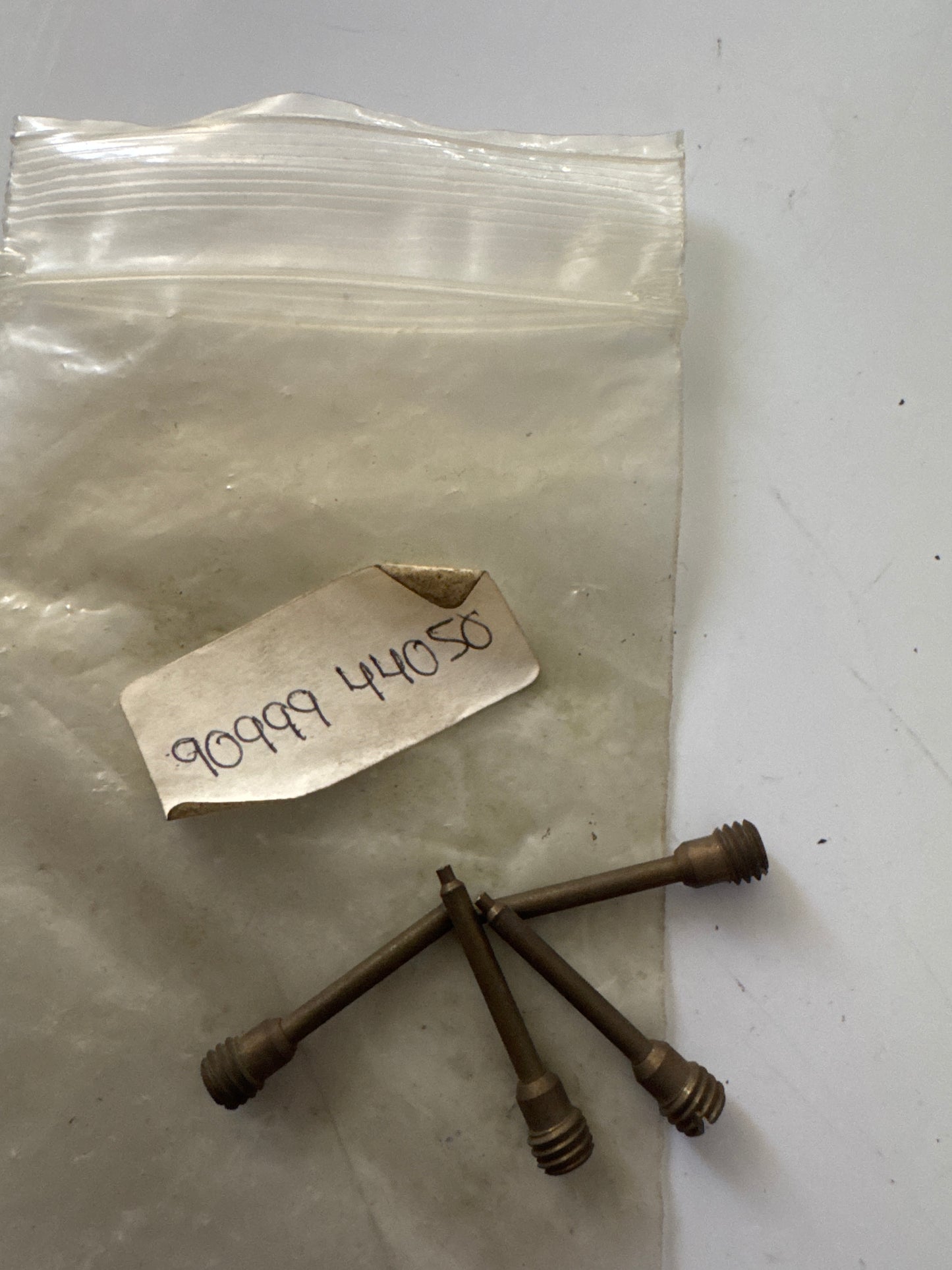 90999-44050, 90999-44050 CARBURETOR, toyota, Toyota - Lexus