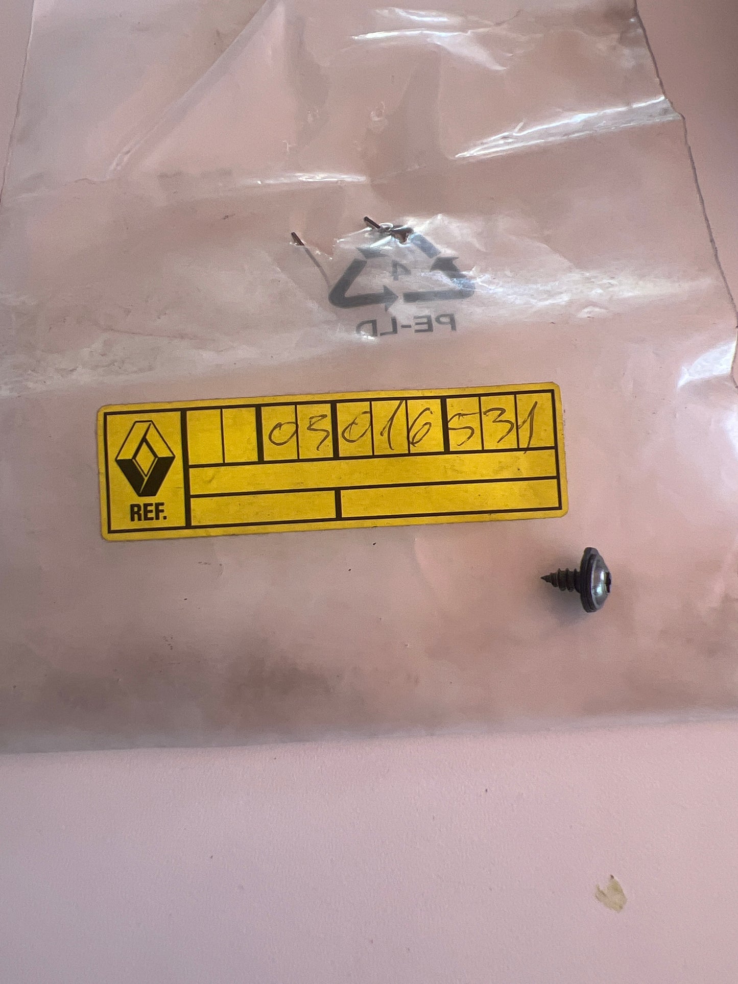 7703016531 TORNILLO RENAULT