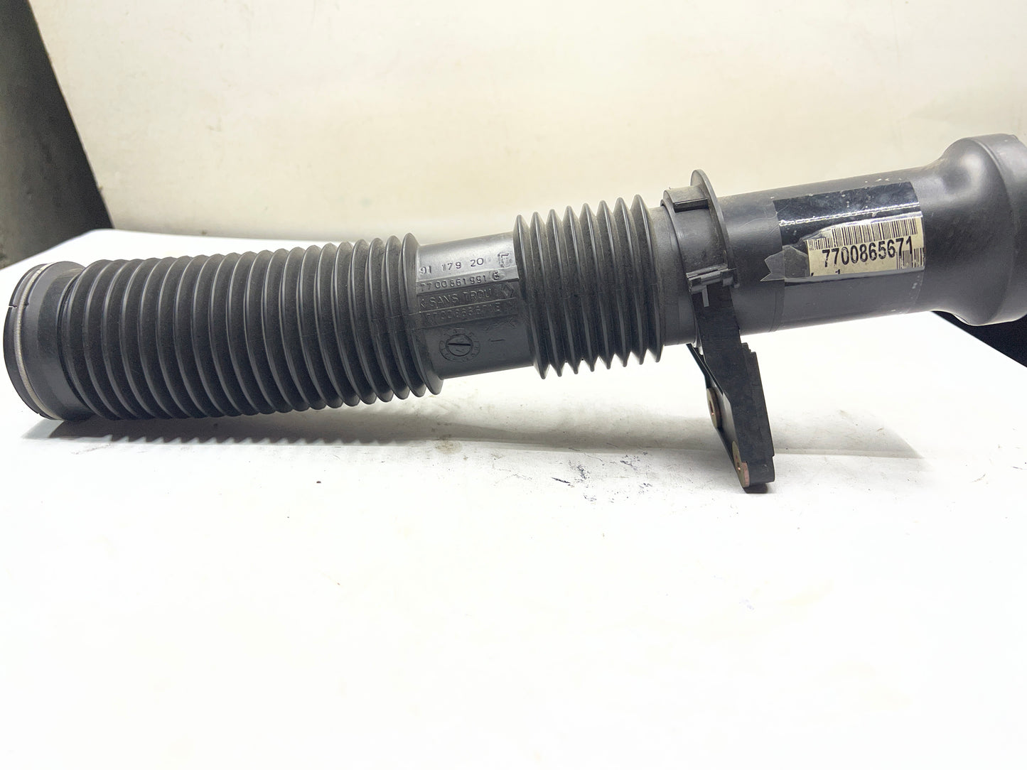 7700865671 PIPE AIR RENAULT