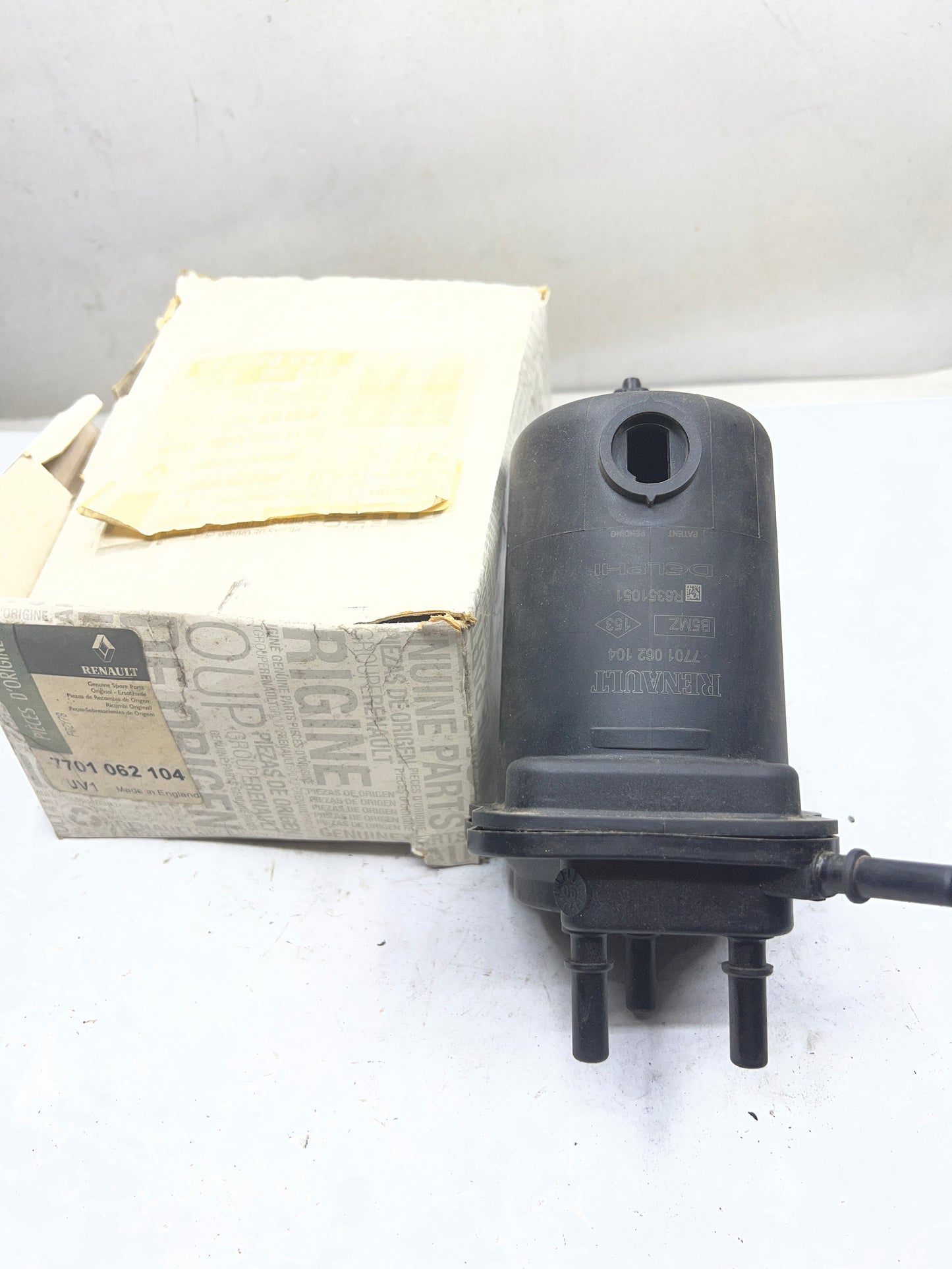 7701062104 FILTRO COMBUSTIBL RENAULT