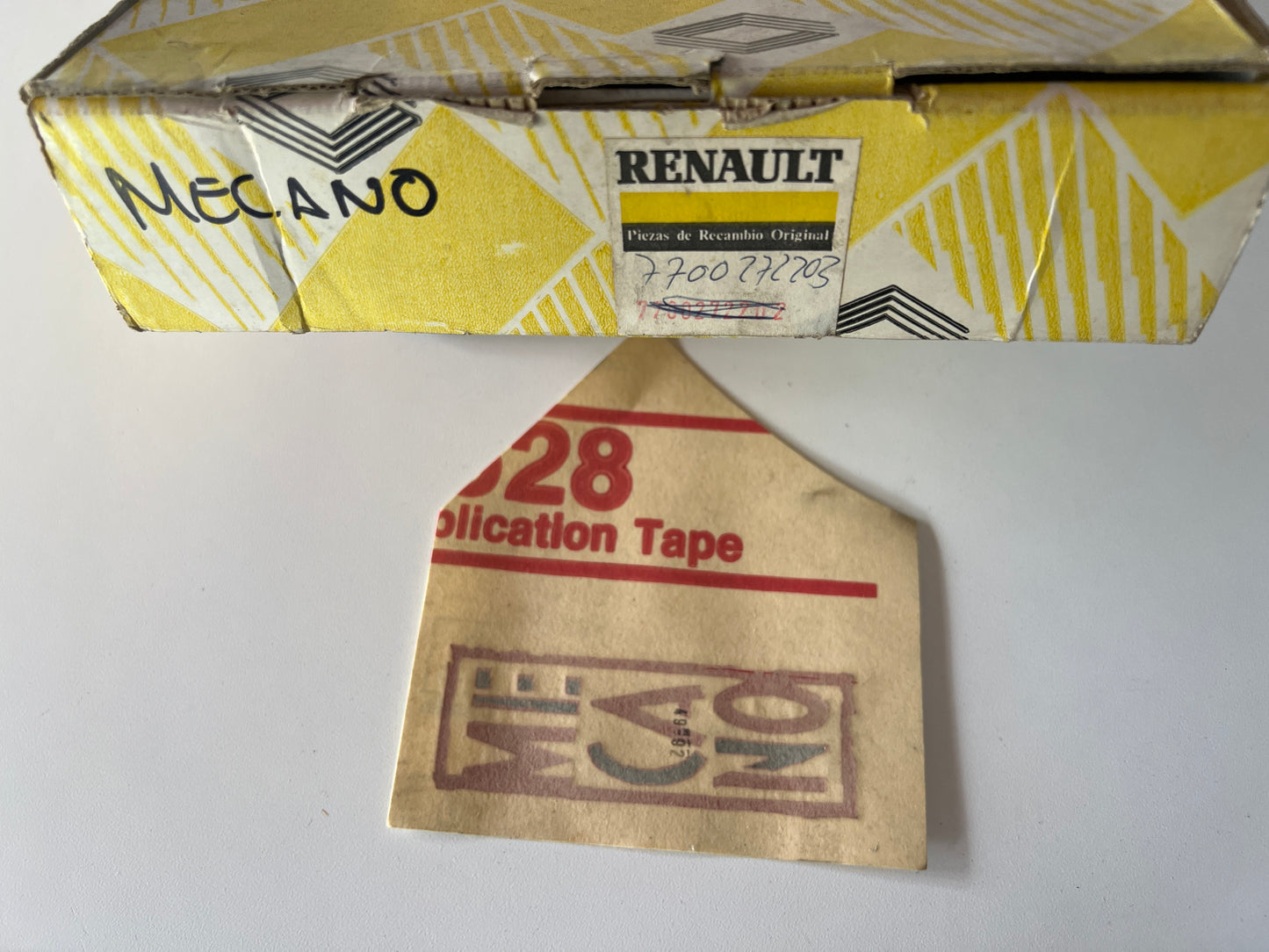 7700272203 ADHESIVO LOGOTIPO MECANO RENAULT