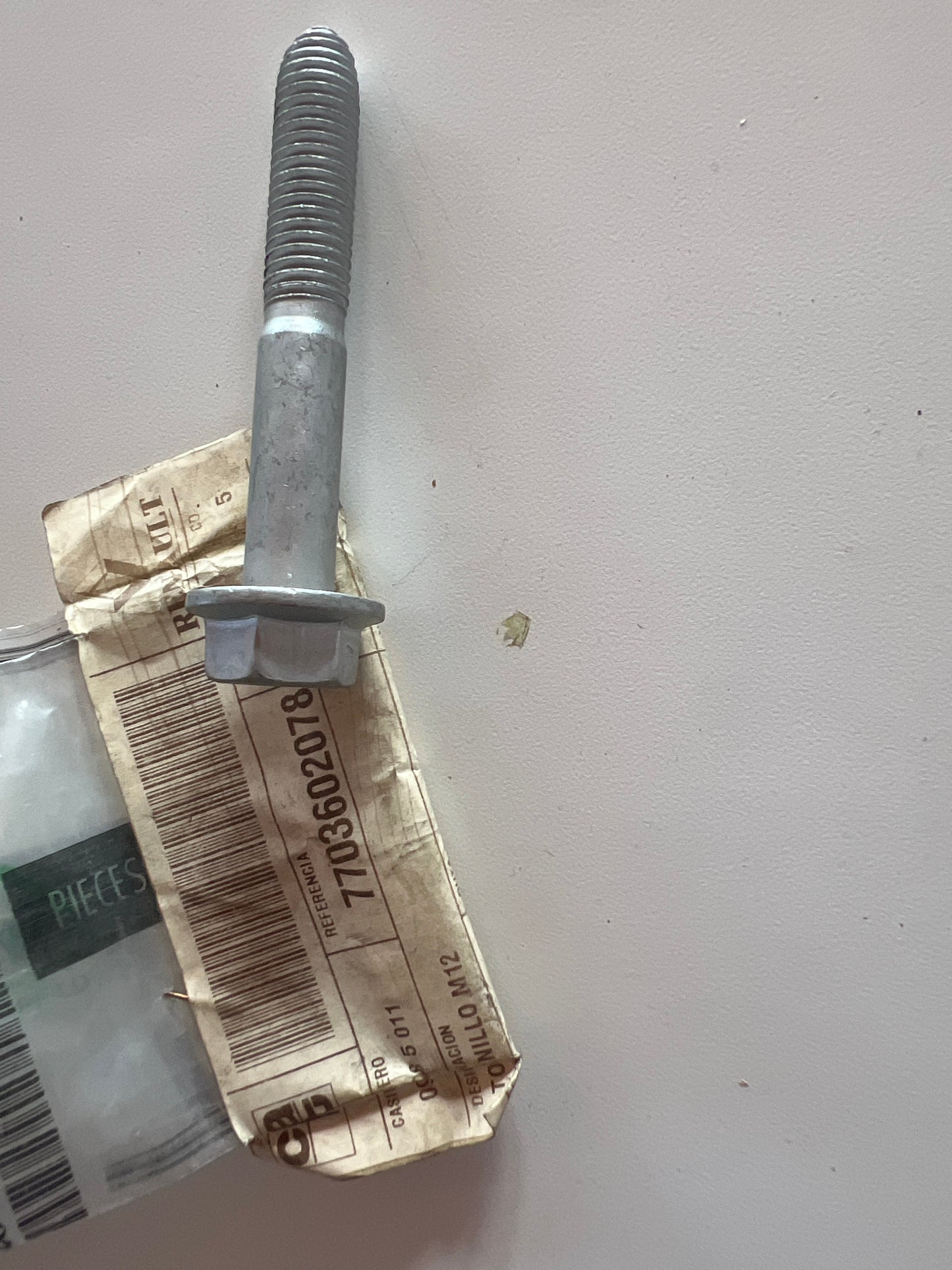 7703602078 tornillo RENAULT