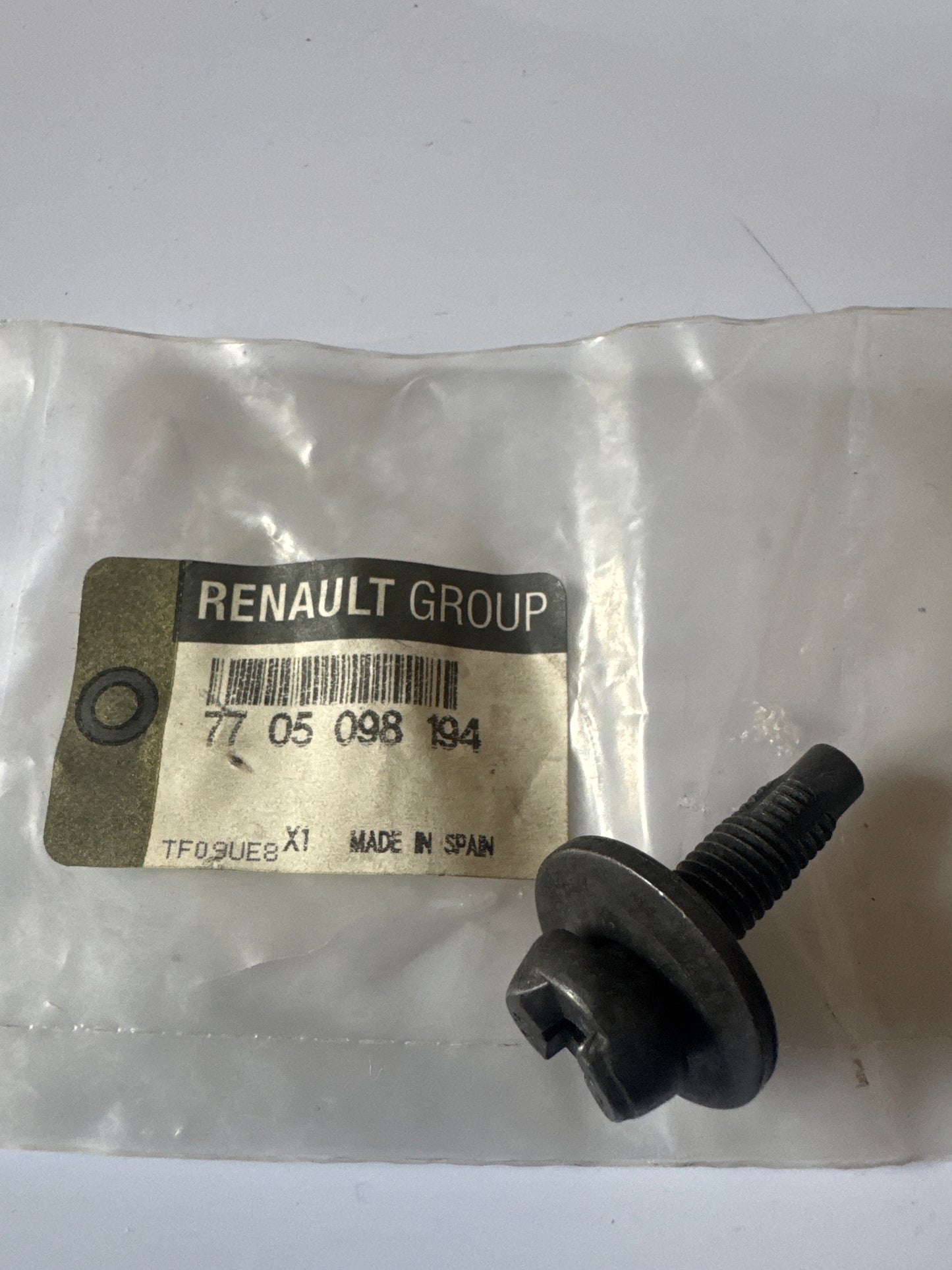 7705098194, TORNILLO M8X25, Renault