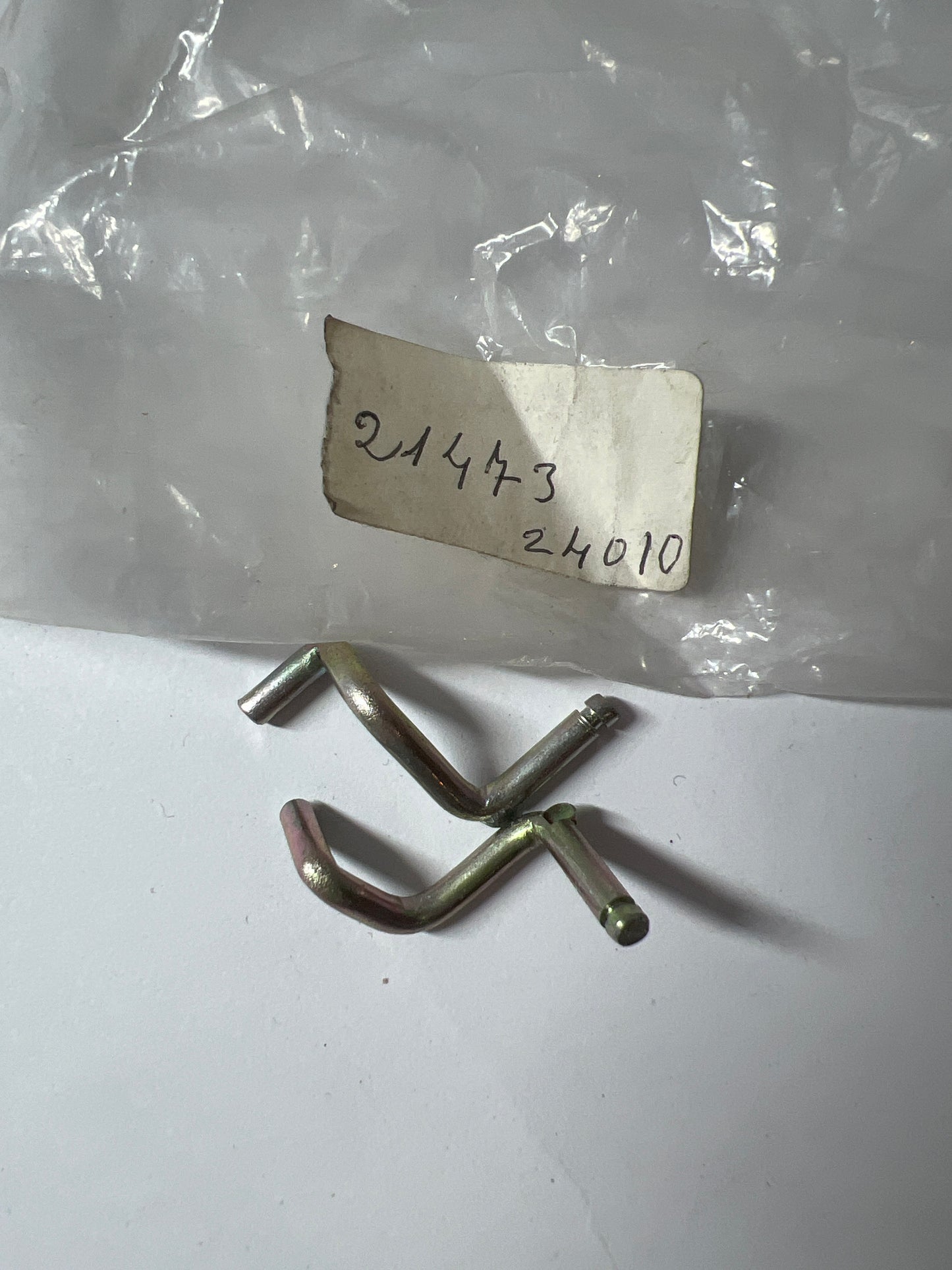 21473-24010 CARBURETOR, toyota