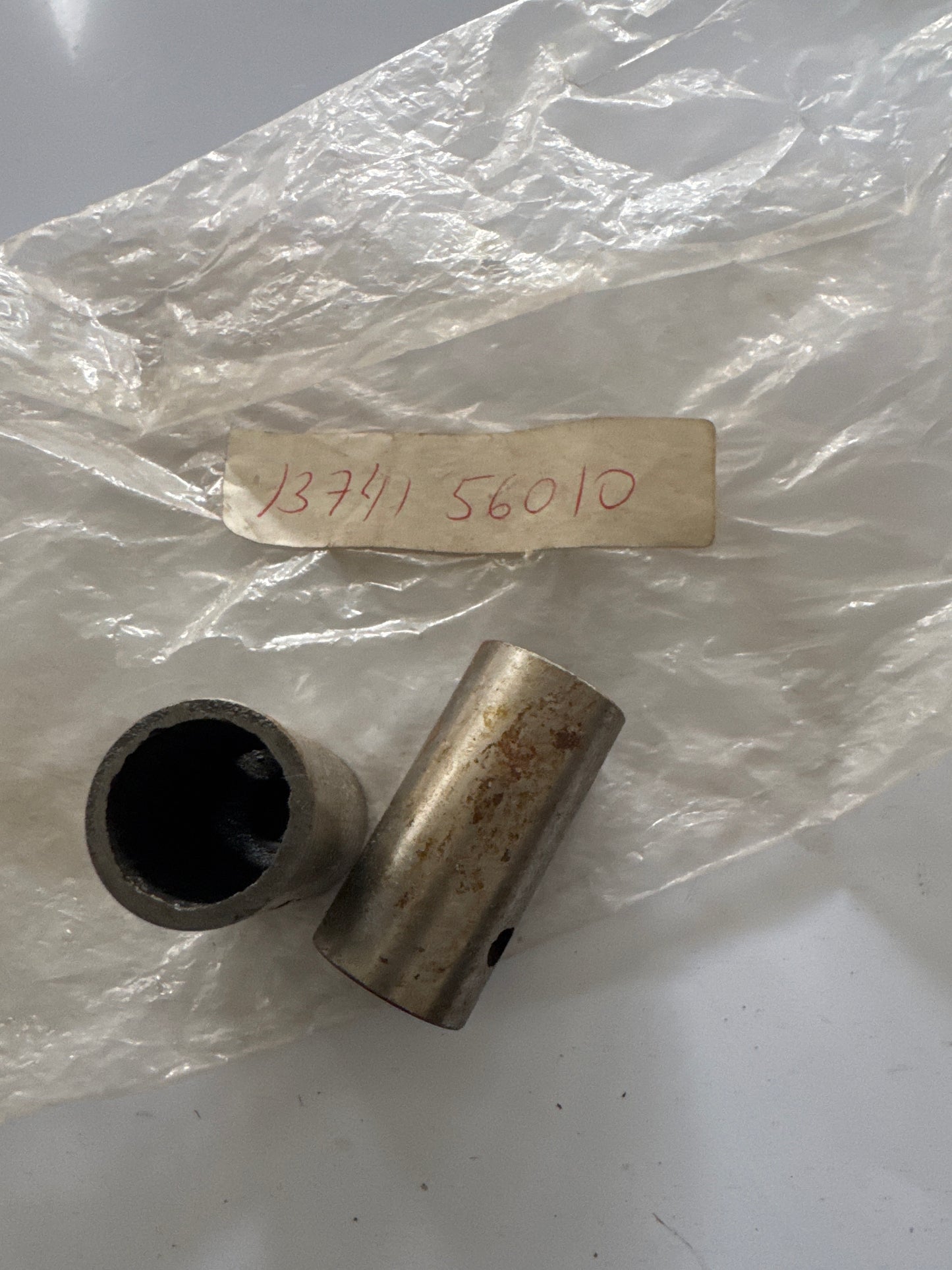 13741-56010, 13741-56010 CAMSHAFT & VALVE, toyota, Toyota - Lexus