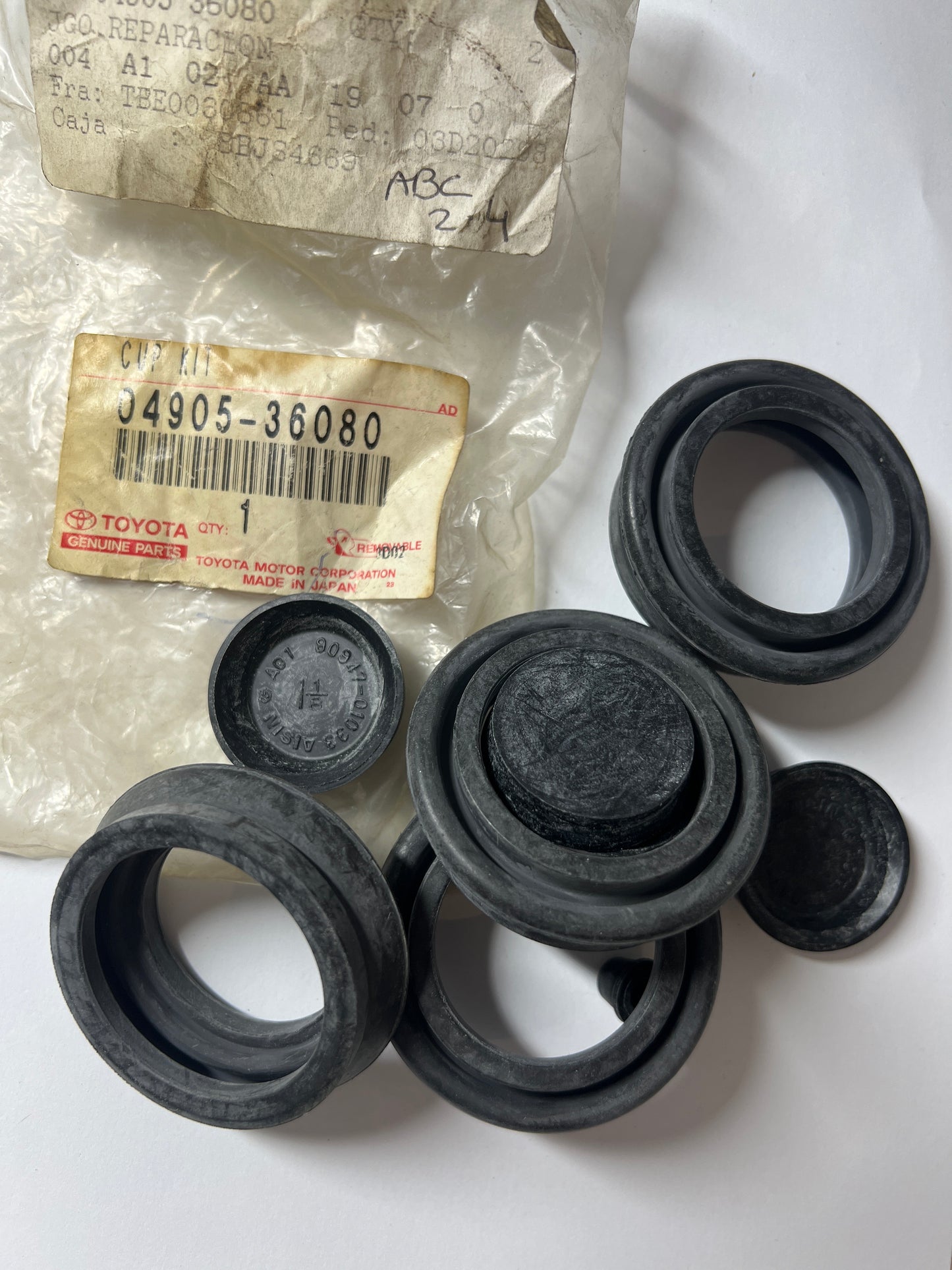 04905-36080, CUP KIT, FRONT WHEEL CYLINDER, toyota