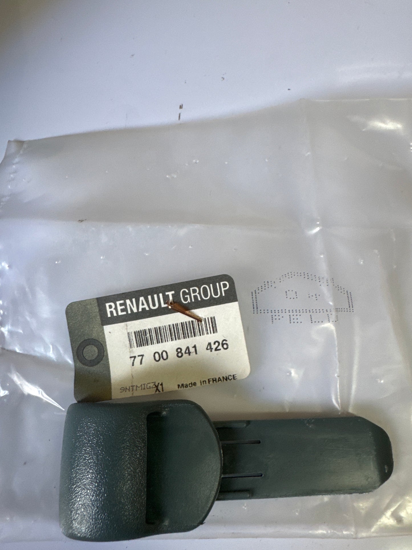 7700841426 - GANCHO GUAR.TECHO - Renault