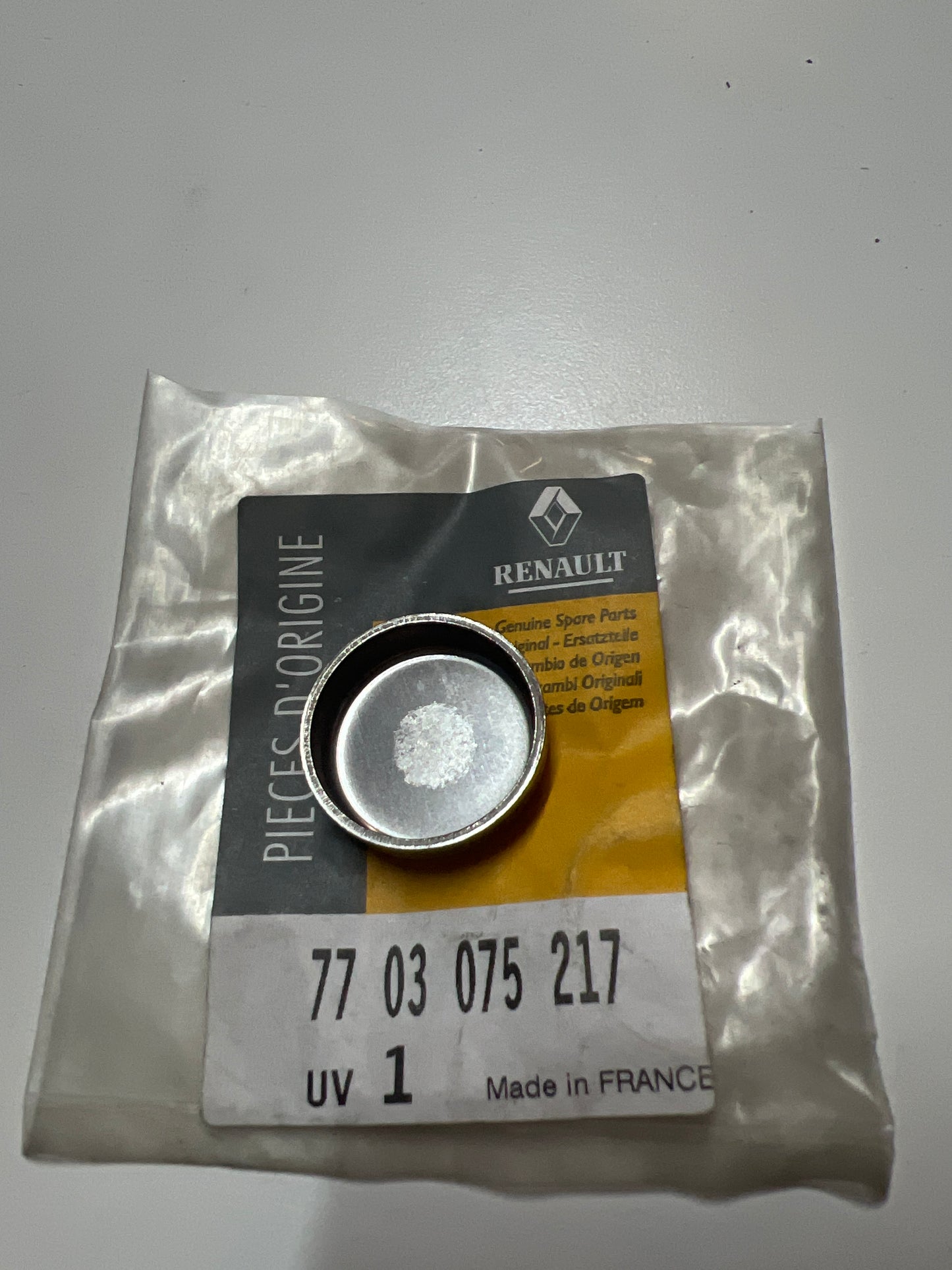 7703075217 Renault TAPON CUBETA 26