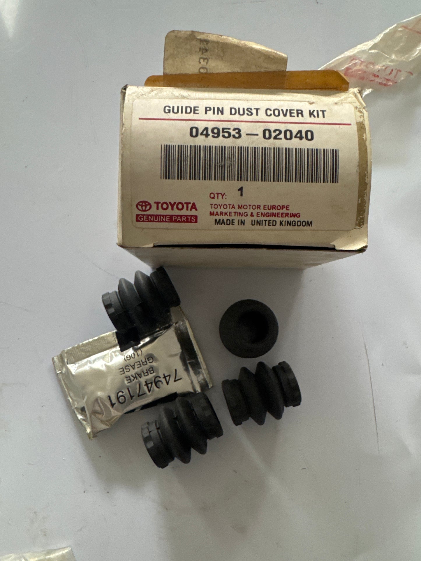 04953-02040, 04953-02040 REAR DISC BRAKE CALIPER & DUST COVER, toyota, Toyota - Lexus