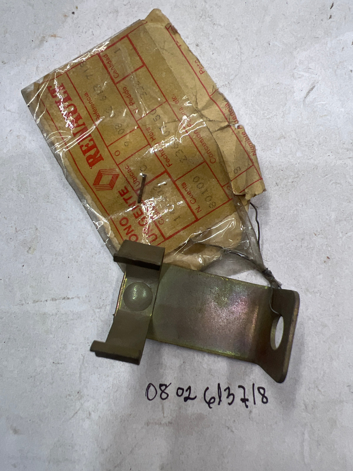 Brida de sujeción Renault 0802613718