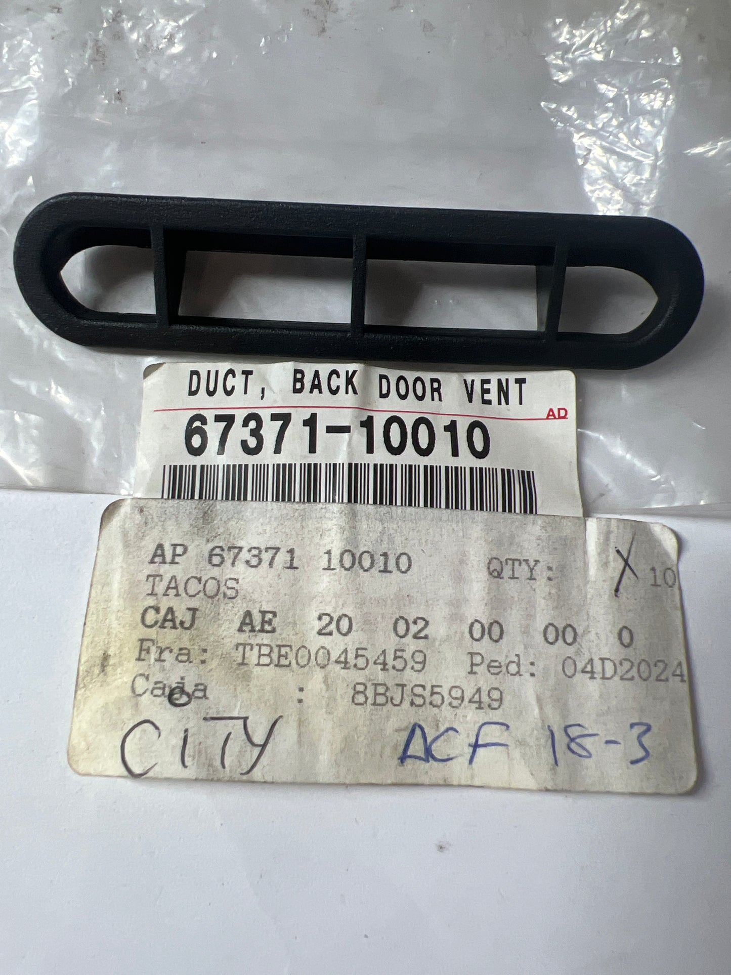 67371-10010 BACK DOOR PANEL & GLASS, toyota