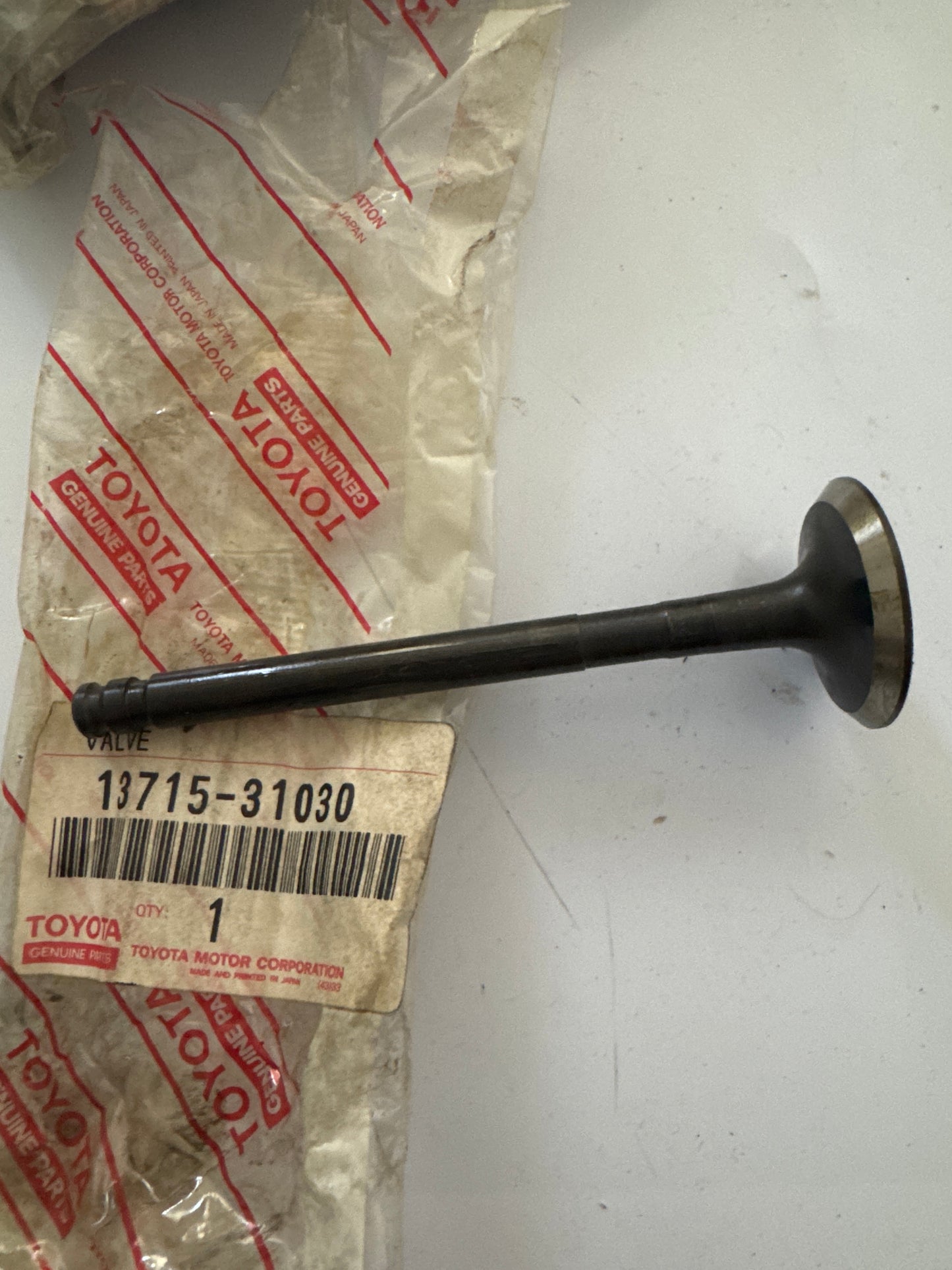 13715-31030, 13715-31030 CAMSHAFT & VALVE, toyota, Toyota - Lexus