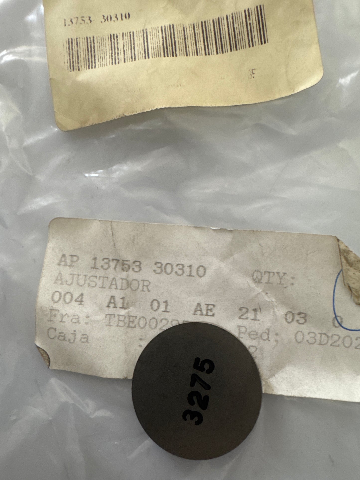 13753-30310 CAMSHAFT & VALVE, toyota