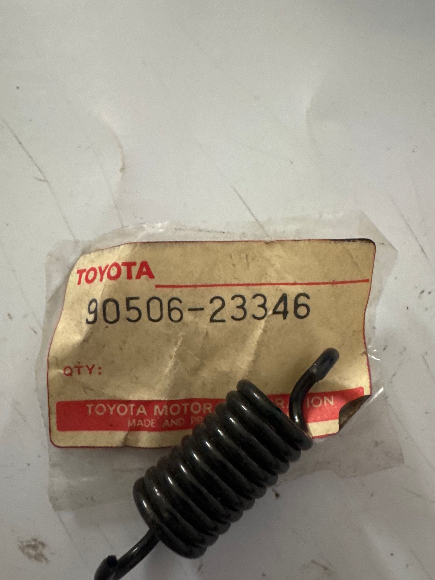 90506-23346 REAR DRUM BRAKE WHEEL CYLINDER & BACKING PLATE, toyota