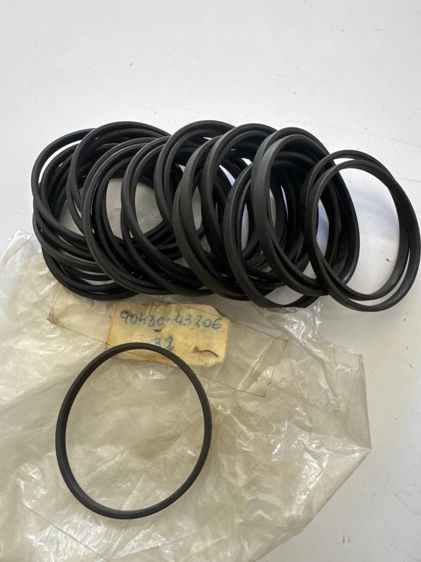 90430-43206, 90430-43206 FRONT SPRING & SHOCK ABSORBER, toyota, Toyota - Lexus