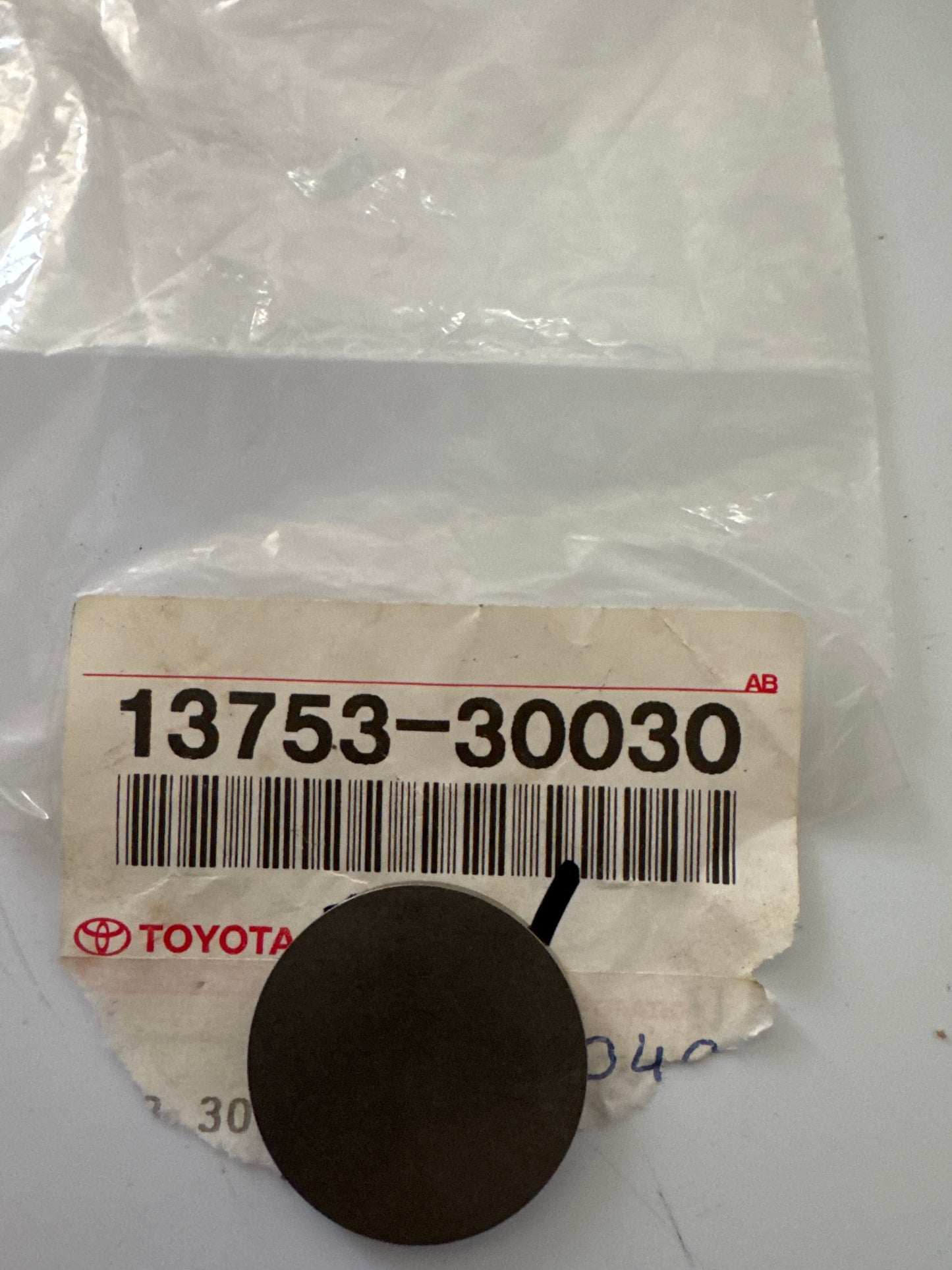 13753-30030 CAMSHAFT & VALVE, toyota