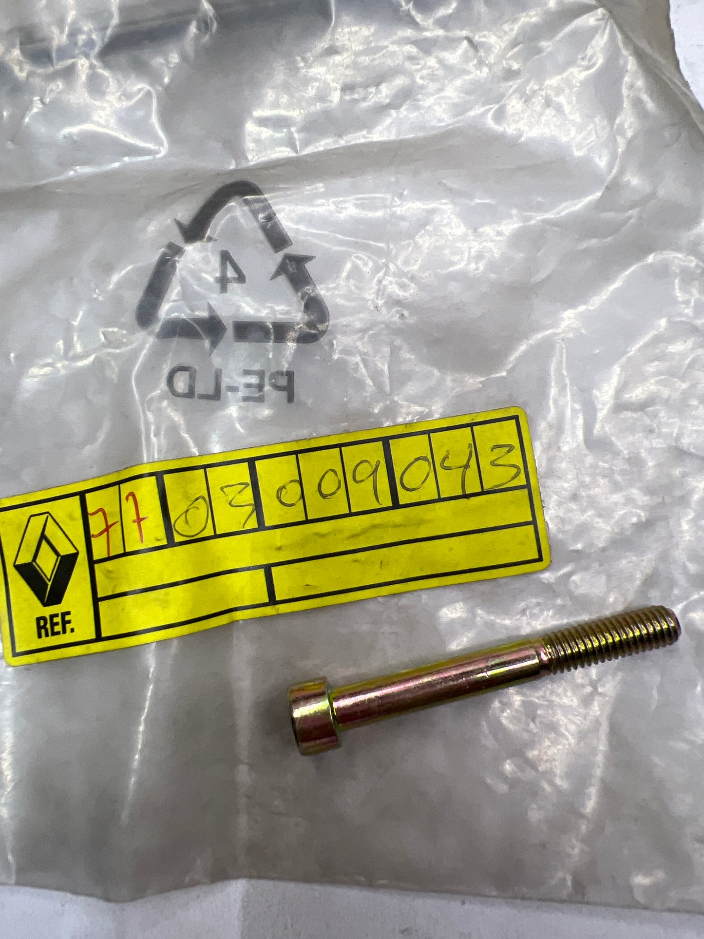 7703009043 TORNILLO 6X100-50 RENAULT
