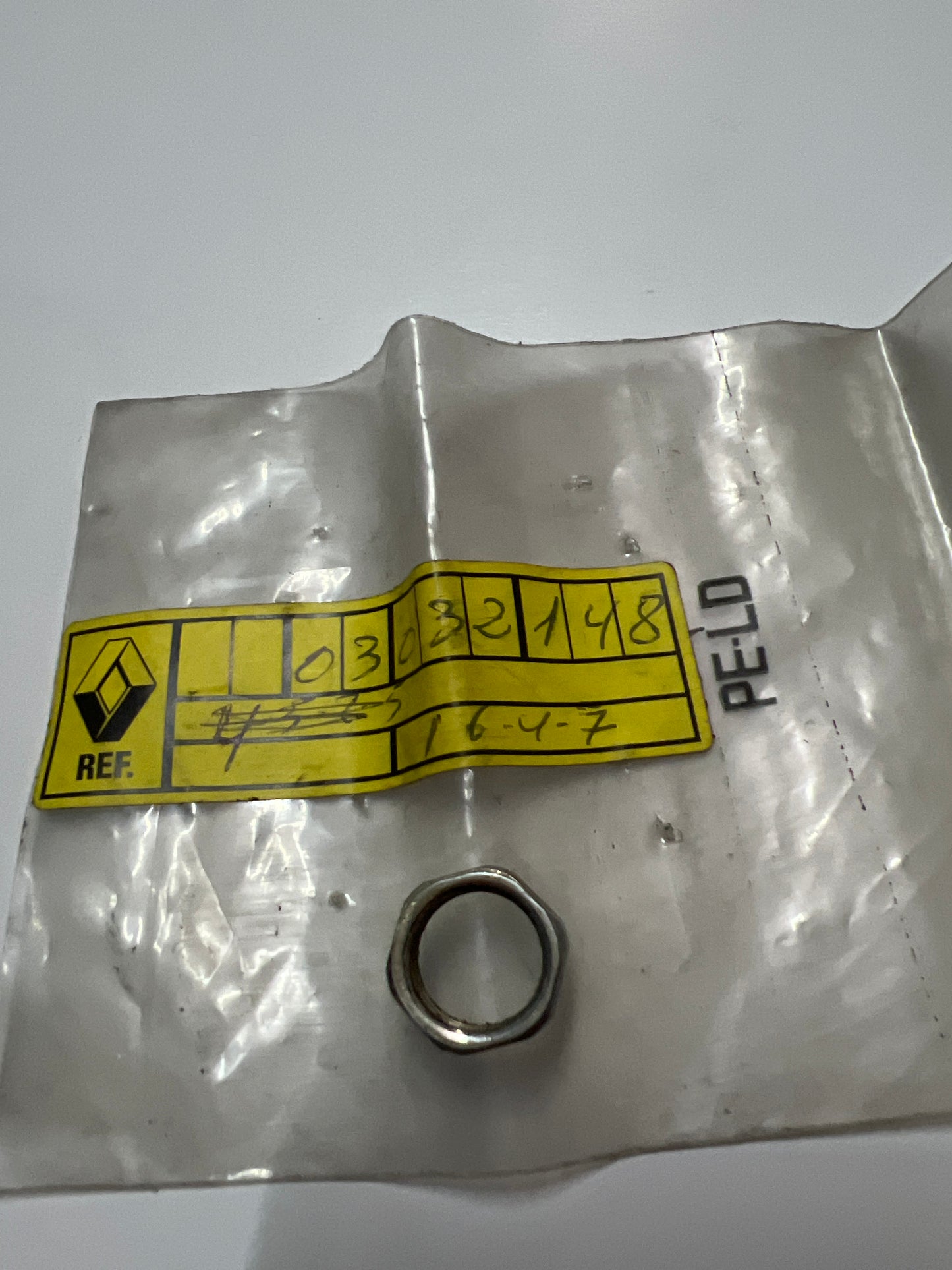 7703032148 TUERCA RENAULT