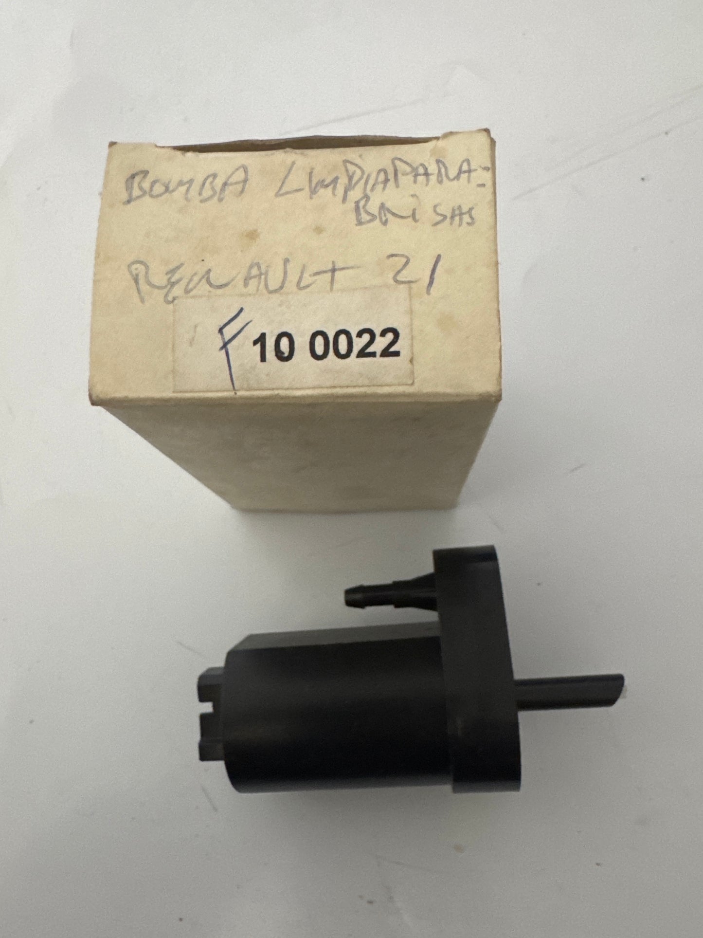 100022, PIEZA BOMBA LIMPIAPARABRISAS R21, RENAULT