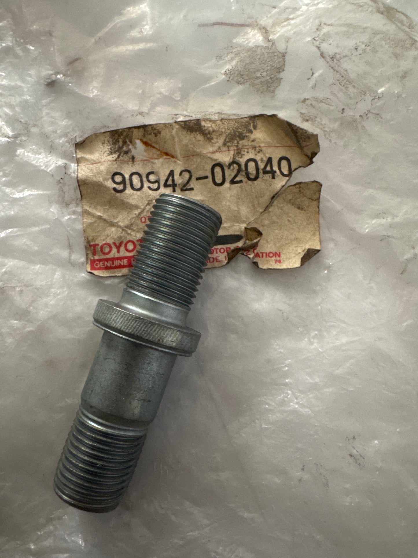 90942-02040 REAR AXLE SHAFT & HUB
43-03: FRONT AXLE HUB, toyota