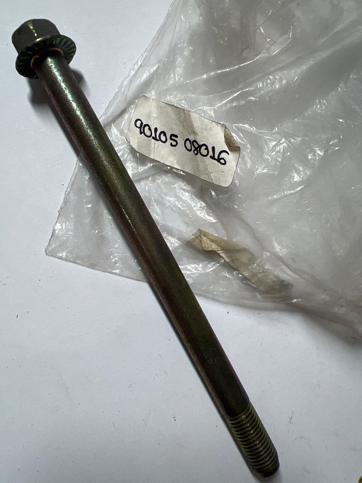 90105-08016 CAMSHAFT & VALVE, toyota