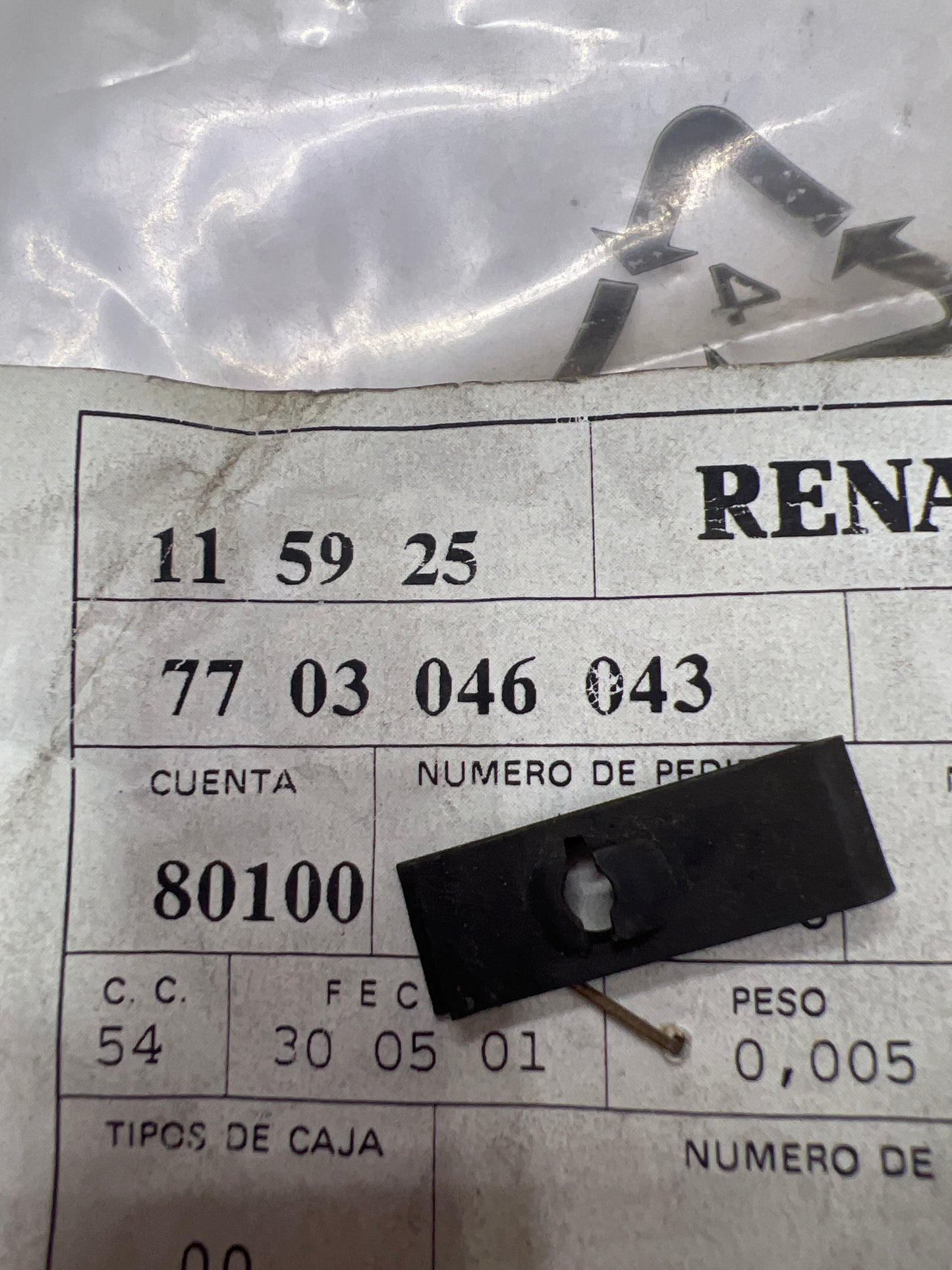 7703046043 TUERCA RENAULT