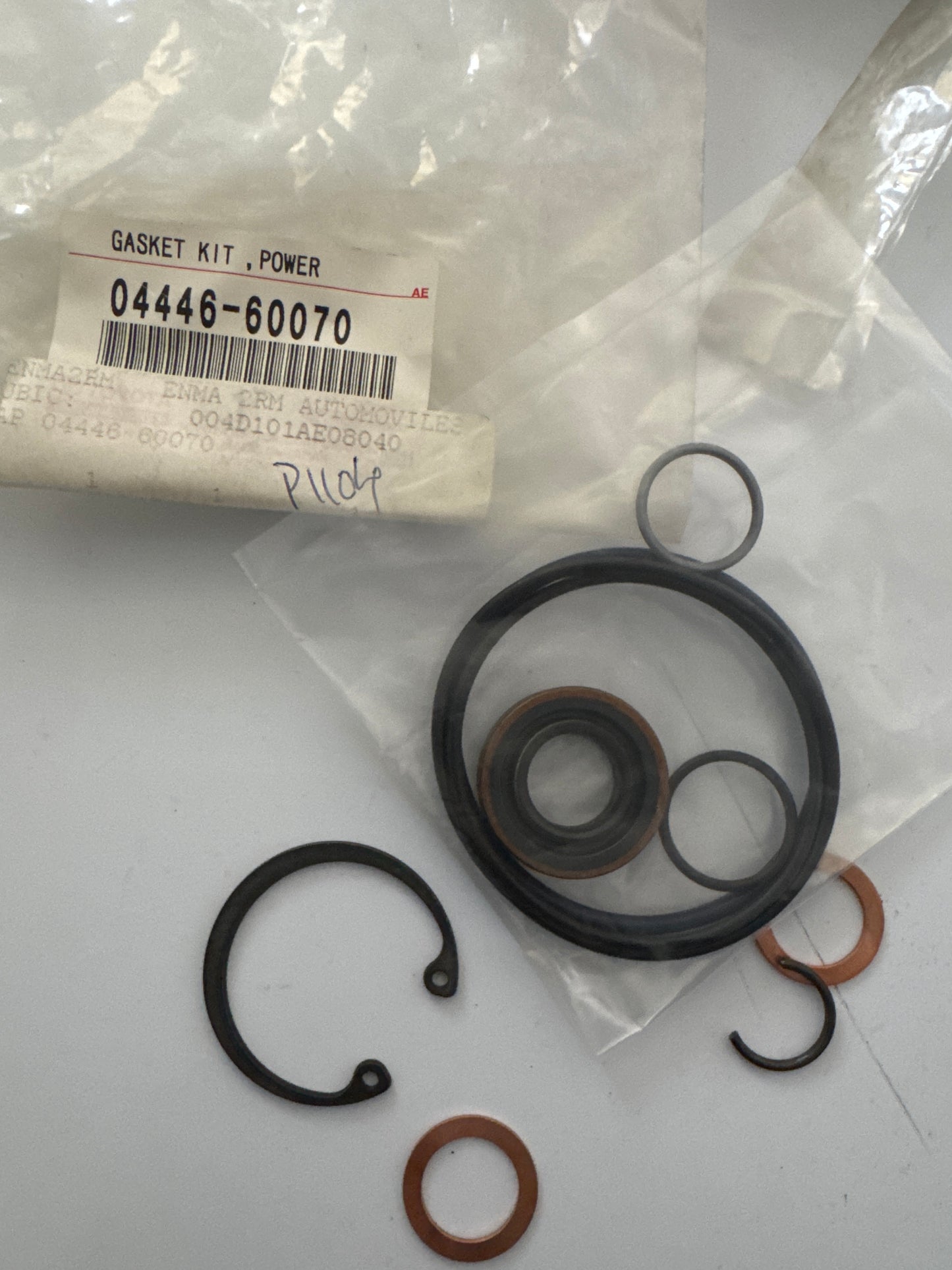 04446-60070, 04446-60070 VANE PUMP & RESERVOIR (POWER STEERING), toyota, Toyota - Lexus