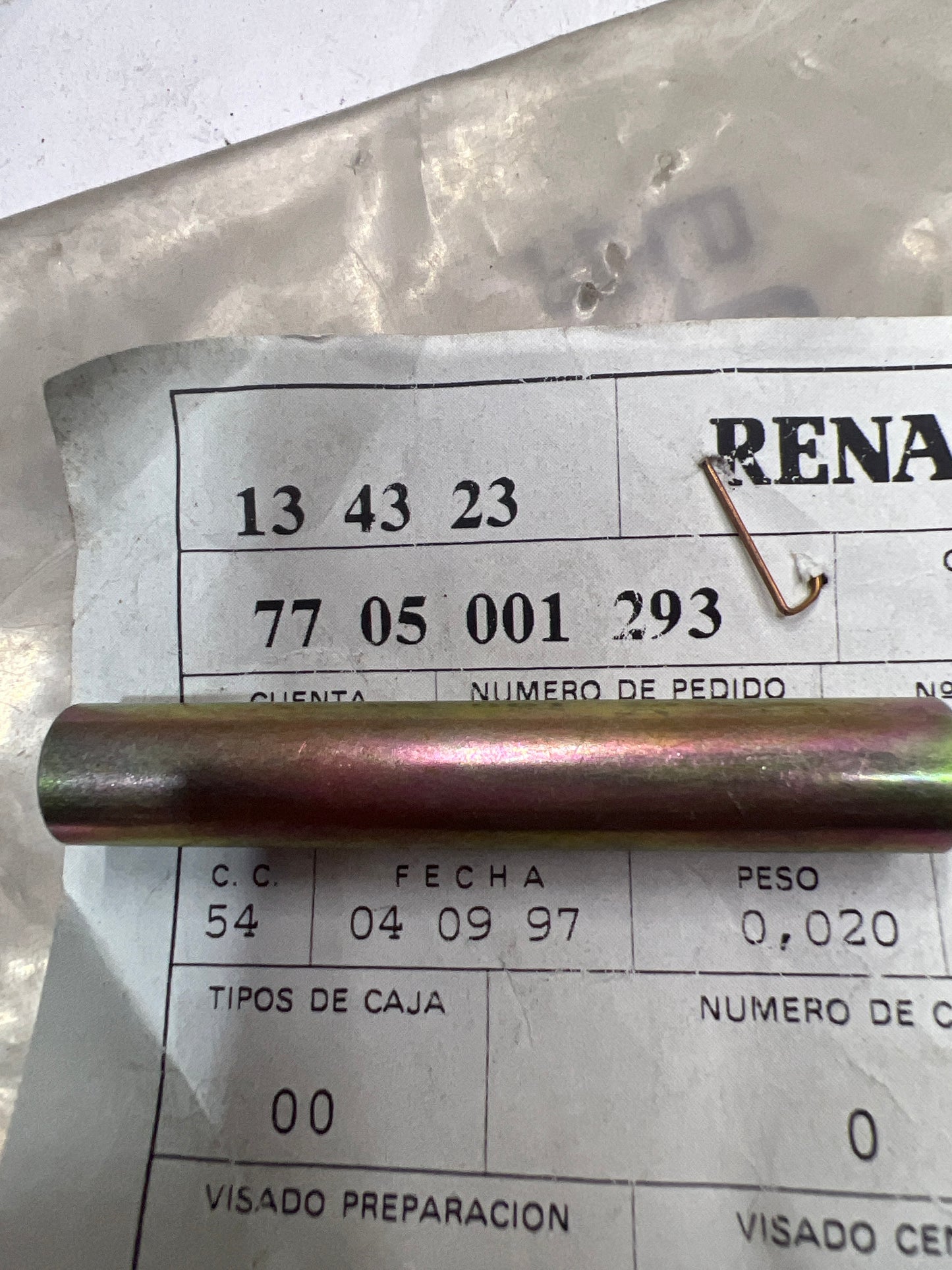7705001293 SEPARADOR RENAULT