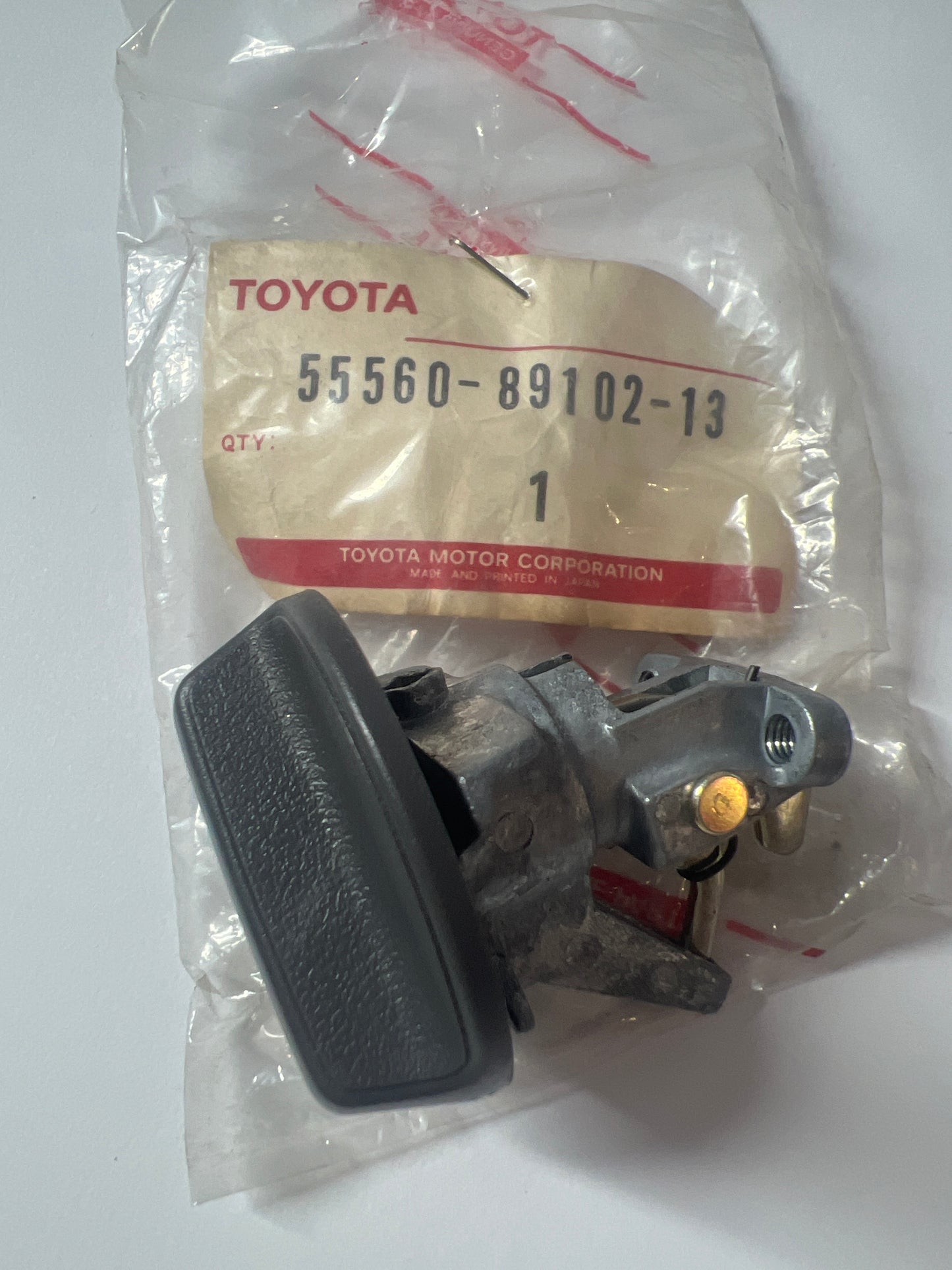 55560-89102-13 INSTRUMENT PANEL & GLOVE COMPARTMENT, toyota