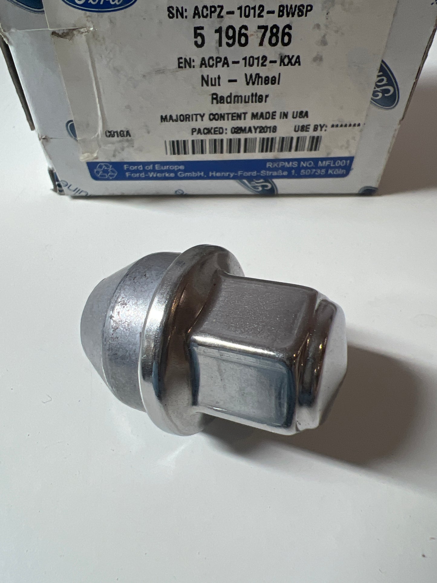 5196786, TUERCA DE RUEDA, Ford