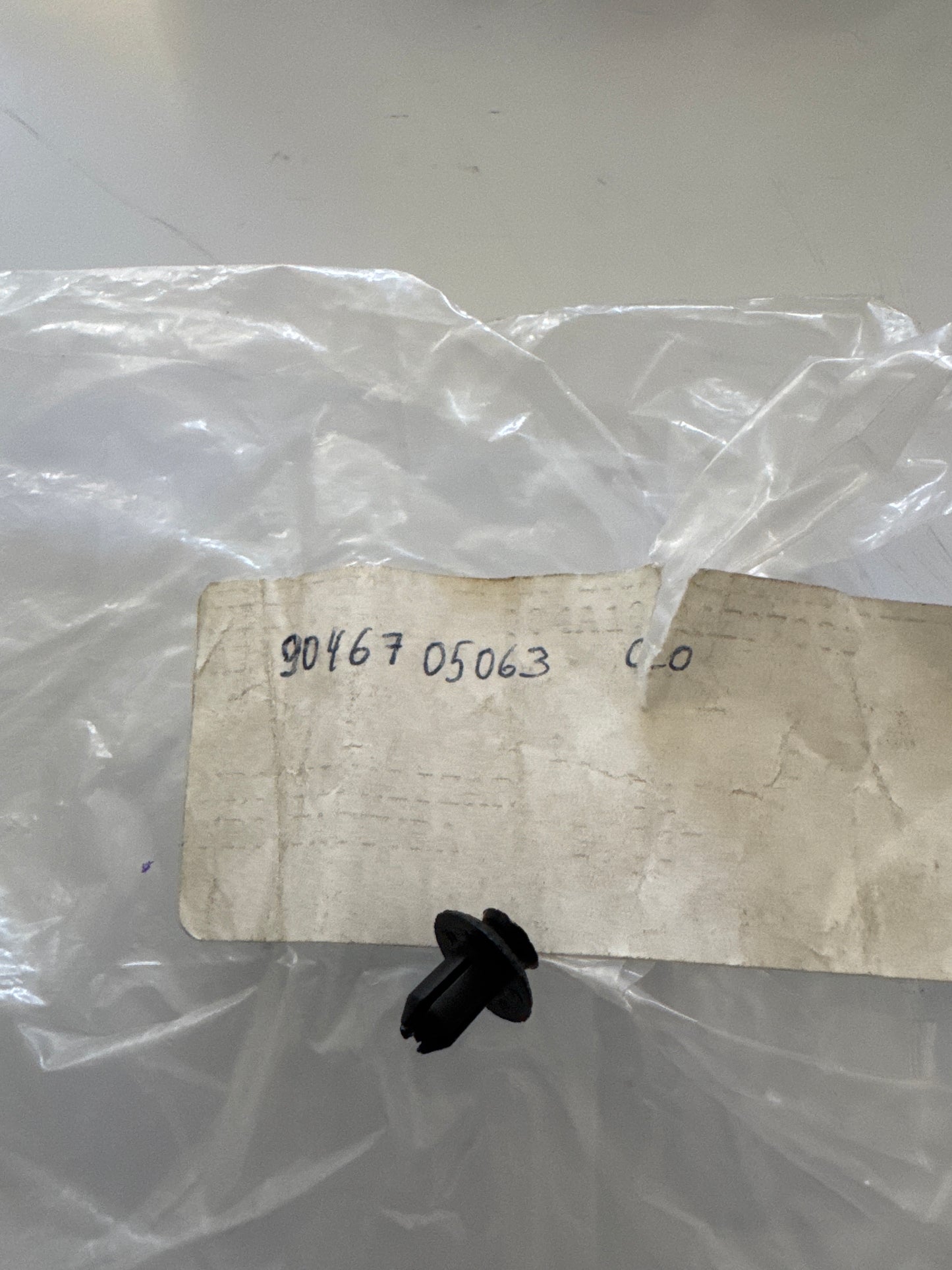 90467-05063, 90467-05063 ROOF SIDE VENTILATOR, toyota, Toyota - Lexus