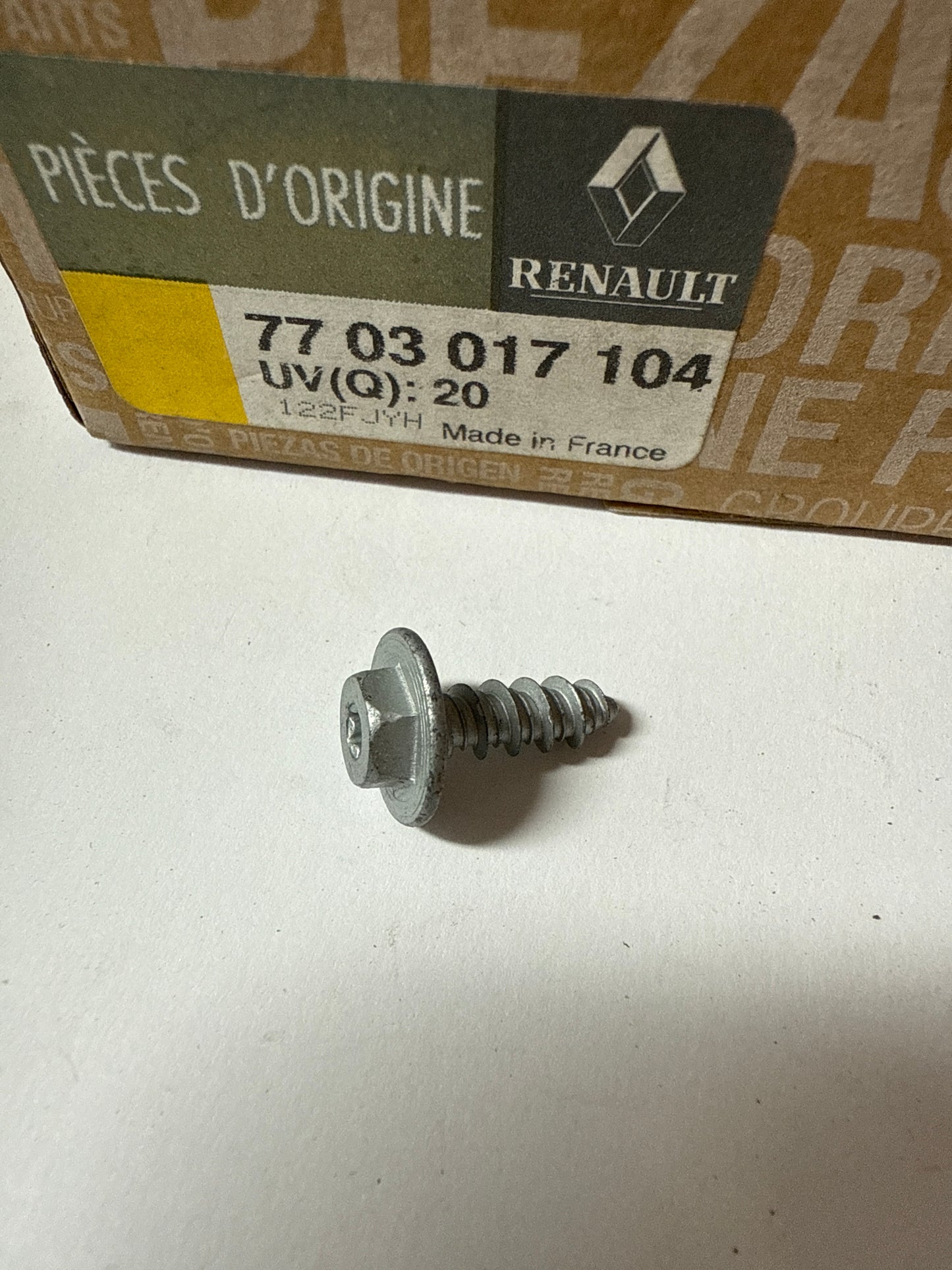 7703017104, TORNILLO 6X17,5, Renault