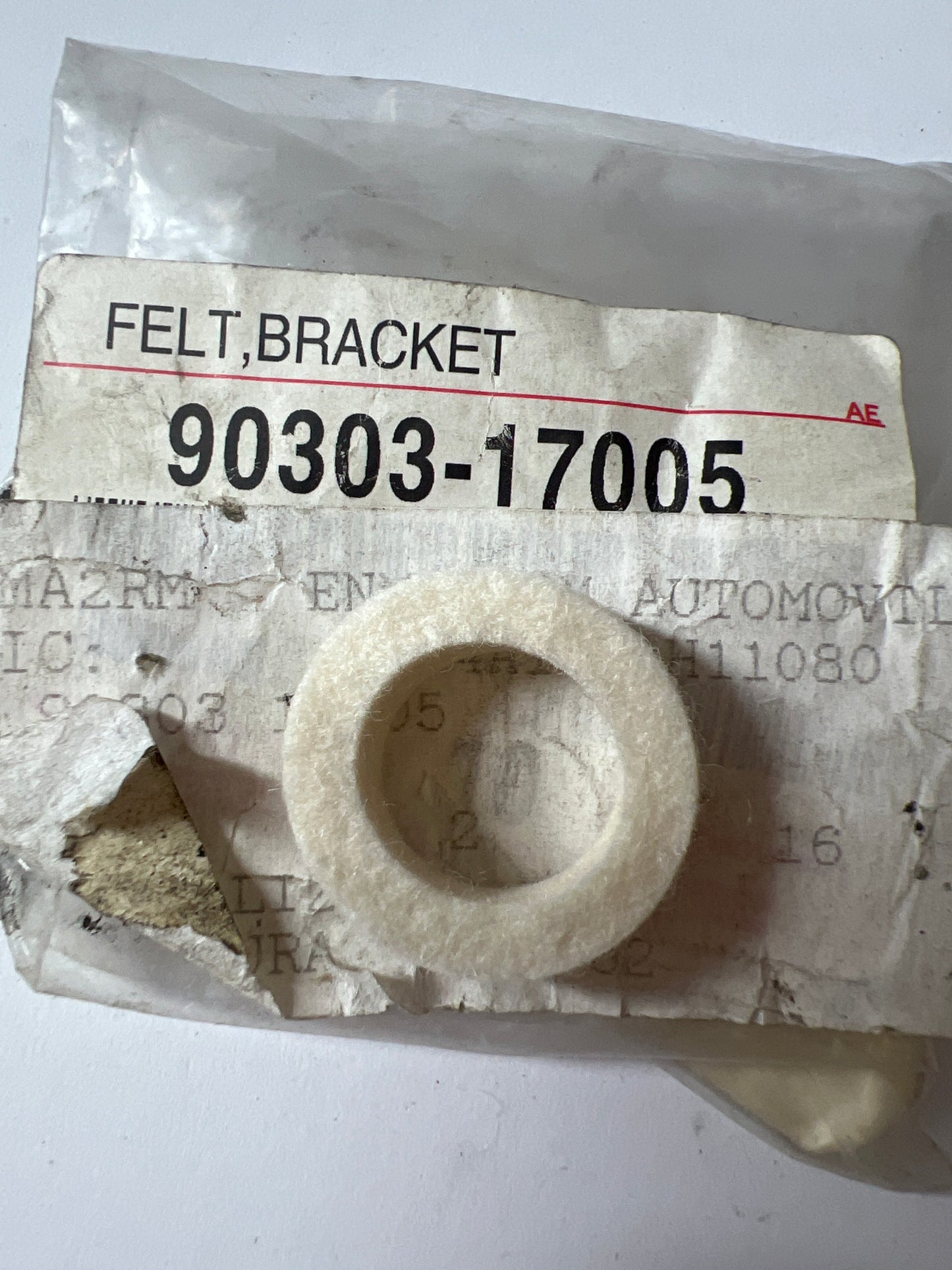 90303-17005 CONTROL SHAFT & CROSSSHAFT, toyota