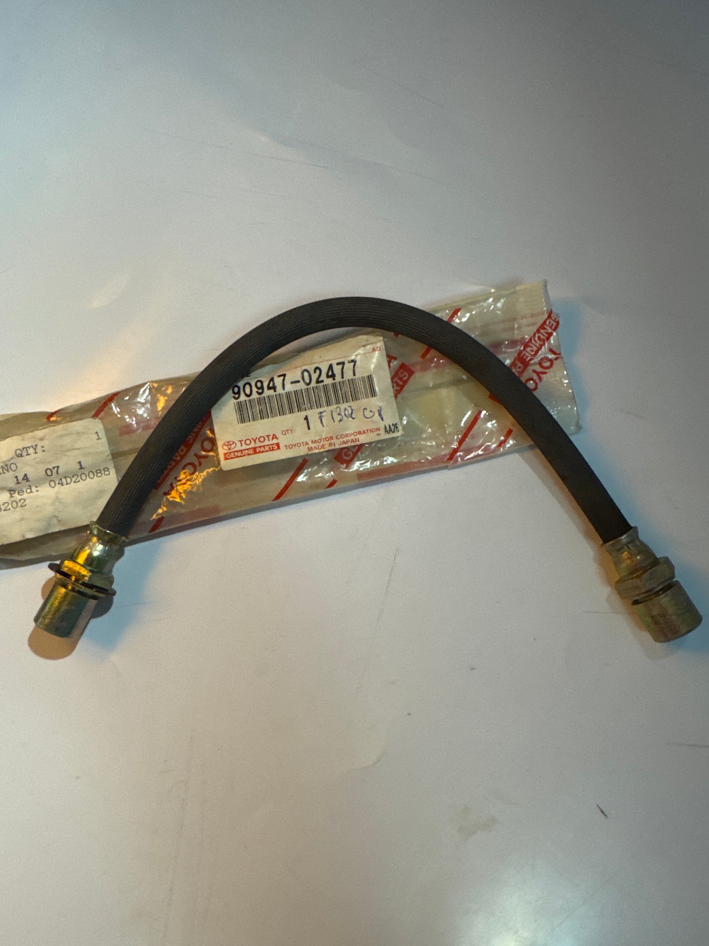 90947-02477 BRAKE TUBE & CLAMP, toyota