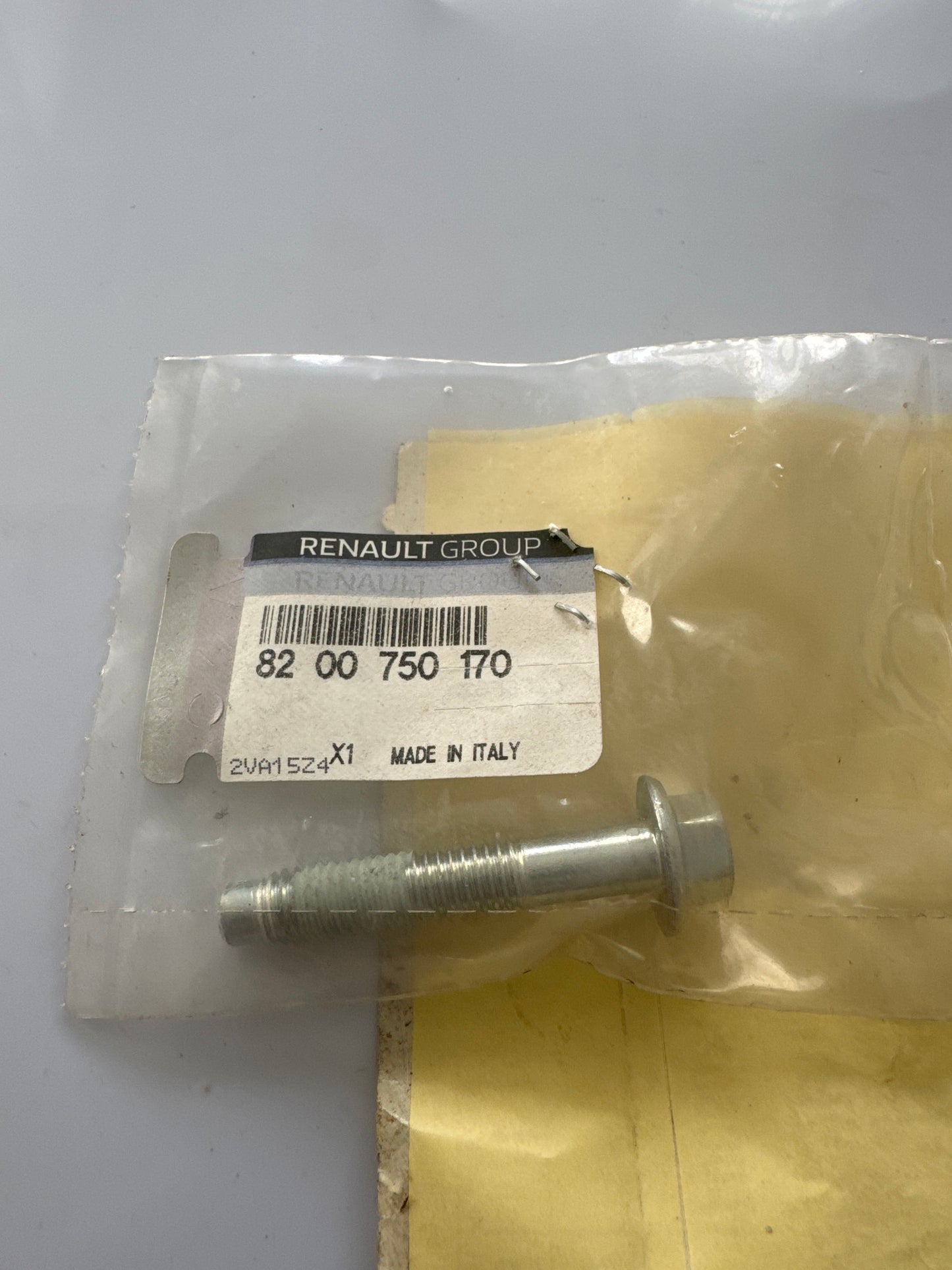 8200750170, TORNILLO BOMBA, Renault