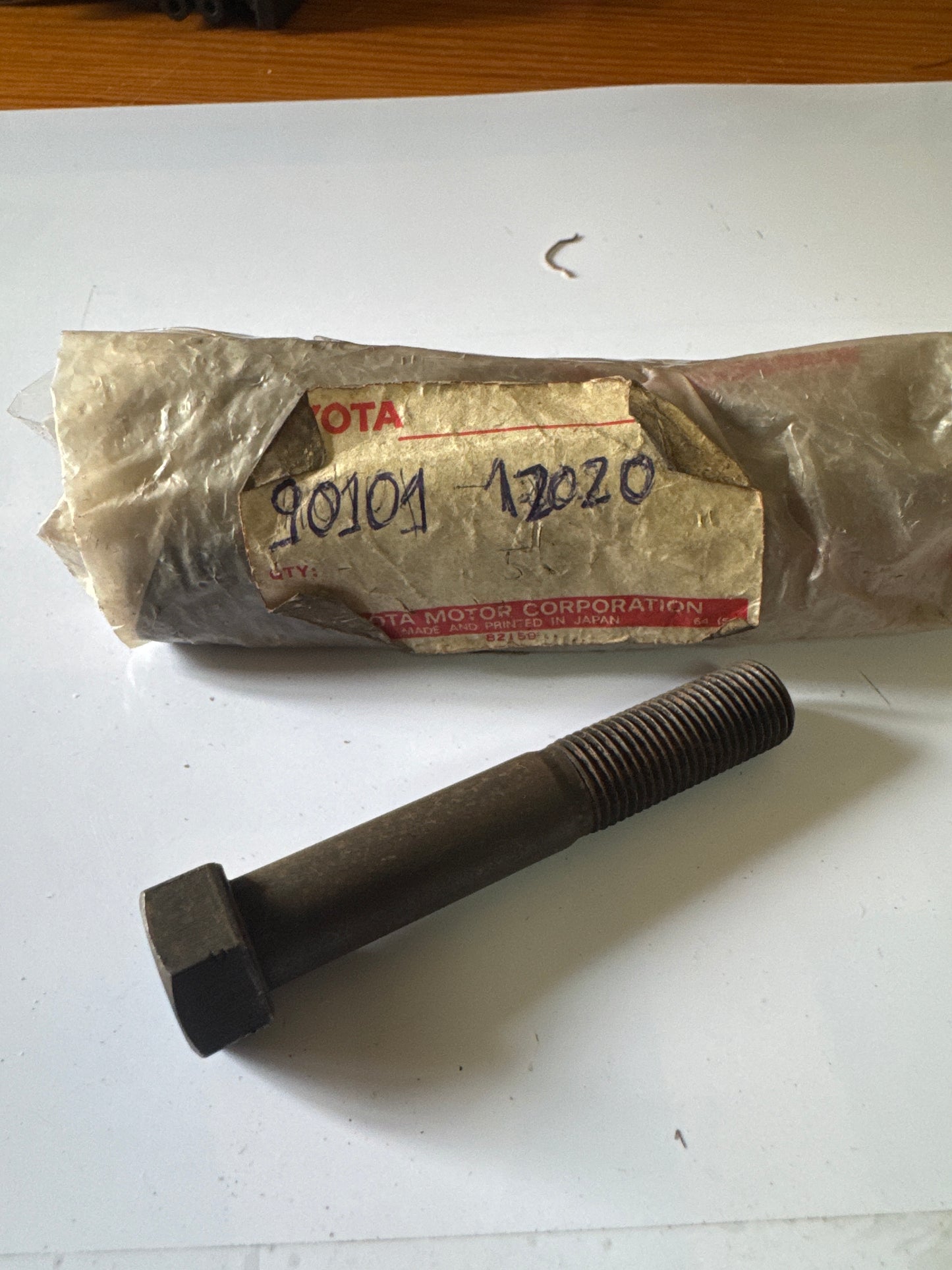 90101-12020 REAR AXLE HOUSING & DIFFERENTIAL, toyota