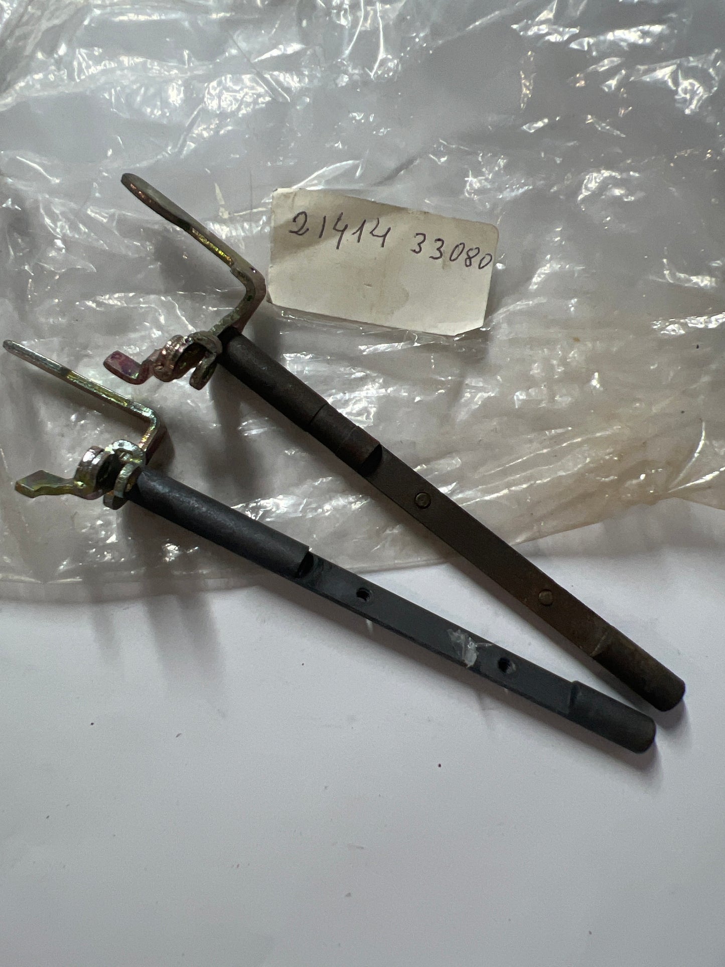 21414-33080 CARBURETOR, toyota