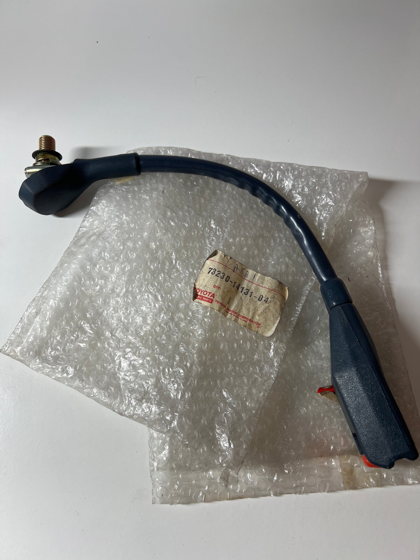 73230-14131-04, CONJUNTO DE CINTURÓN, ASIENTO DELANTERO INTERIOR, LH, Toyota - Lexus