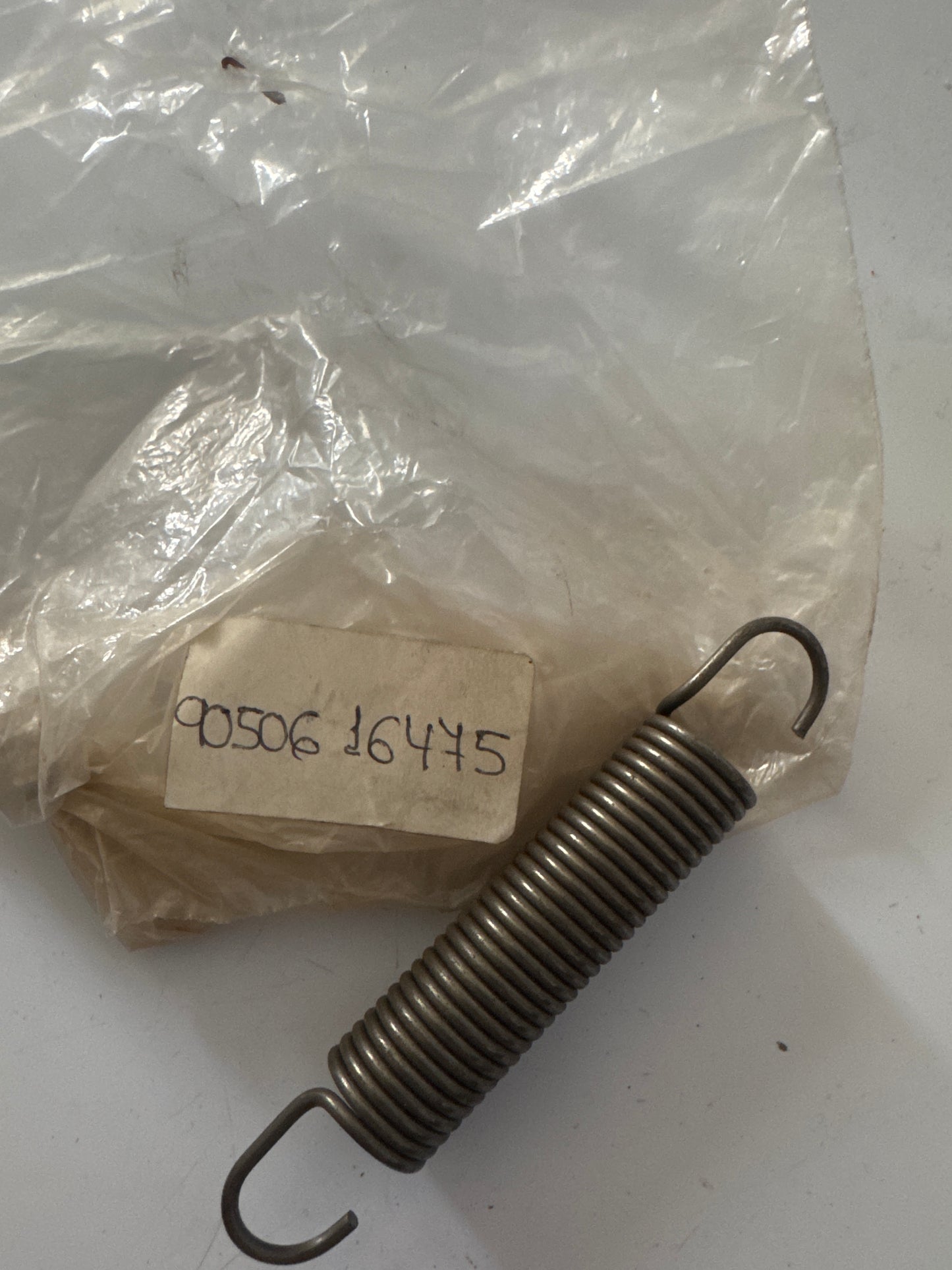 90506-16475 CLUTCH & RELEASE FORK, toyota