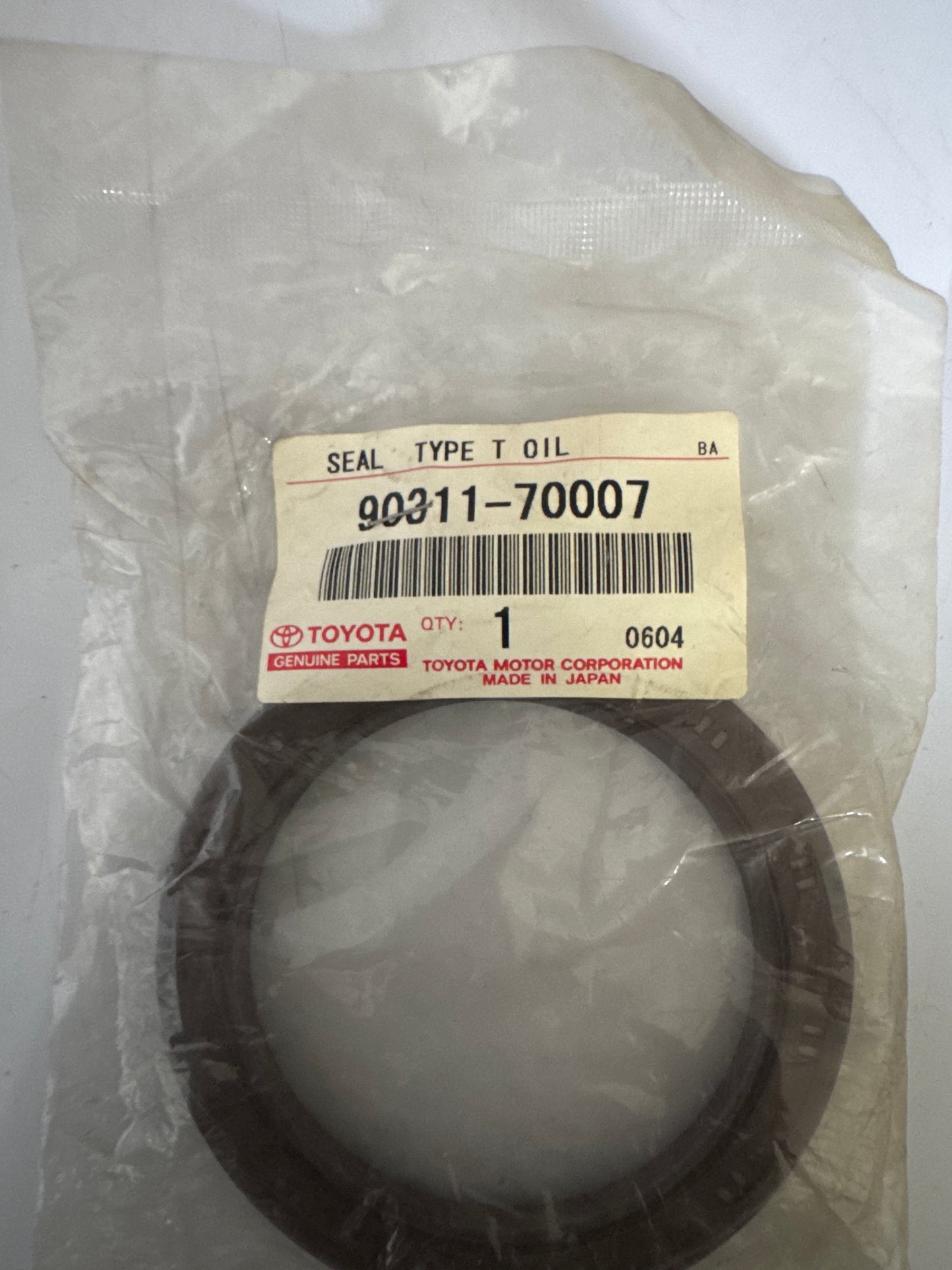 90311-70007 TIMING GEAR COVER & REAR END PLATE, toyota